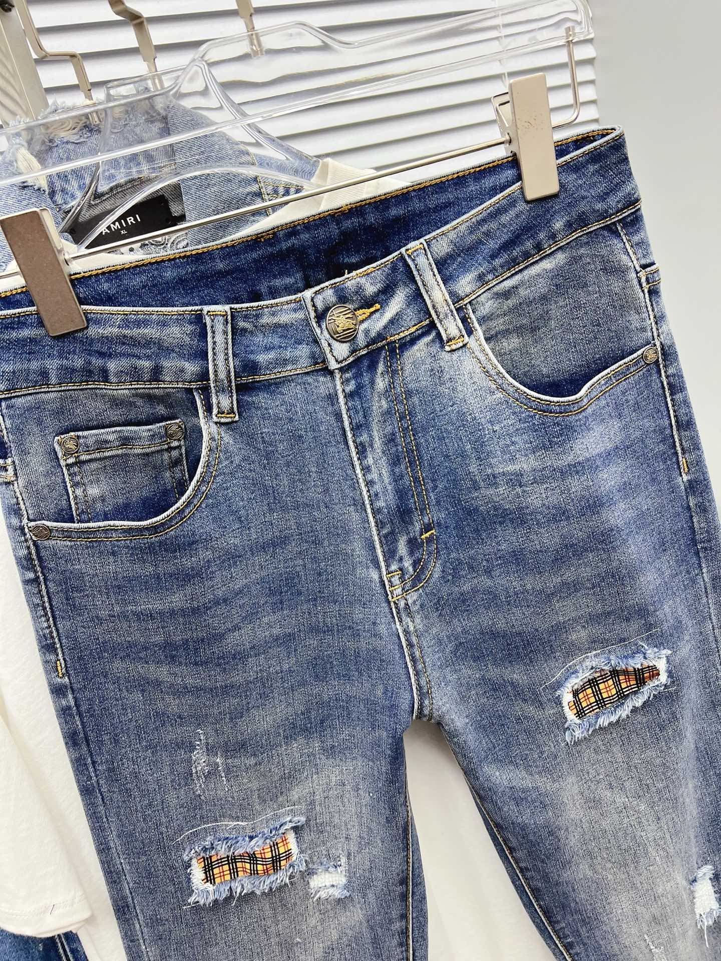 Burberry Jeans