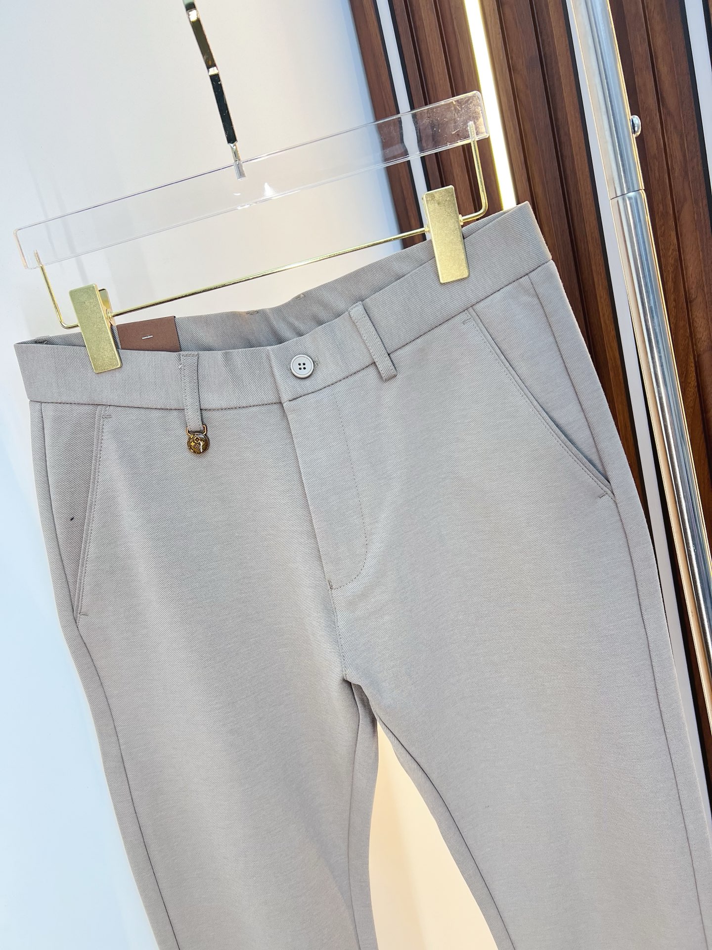 Louis Vuitton Basic Clothing L