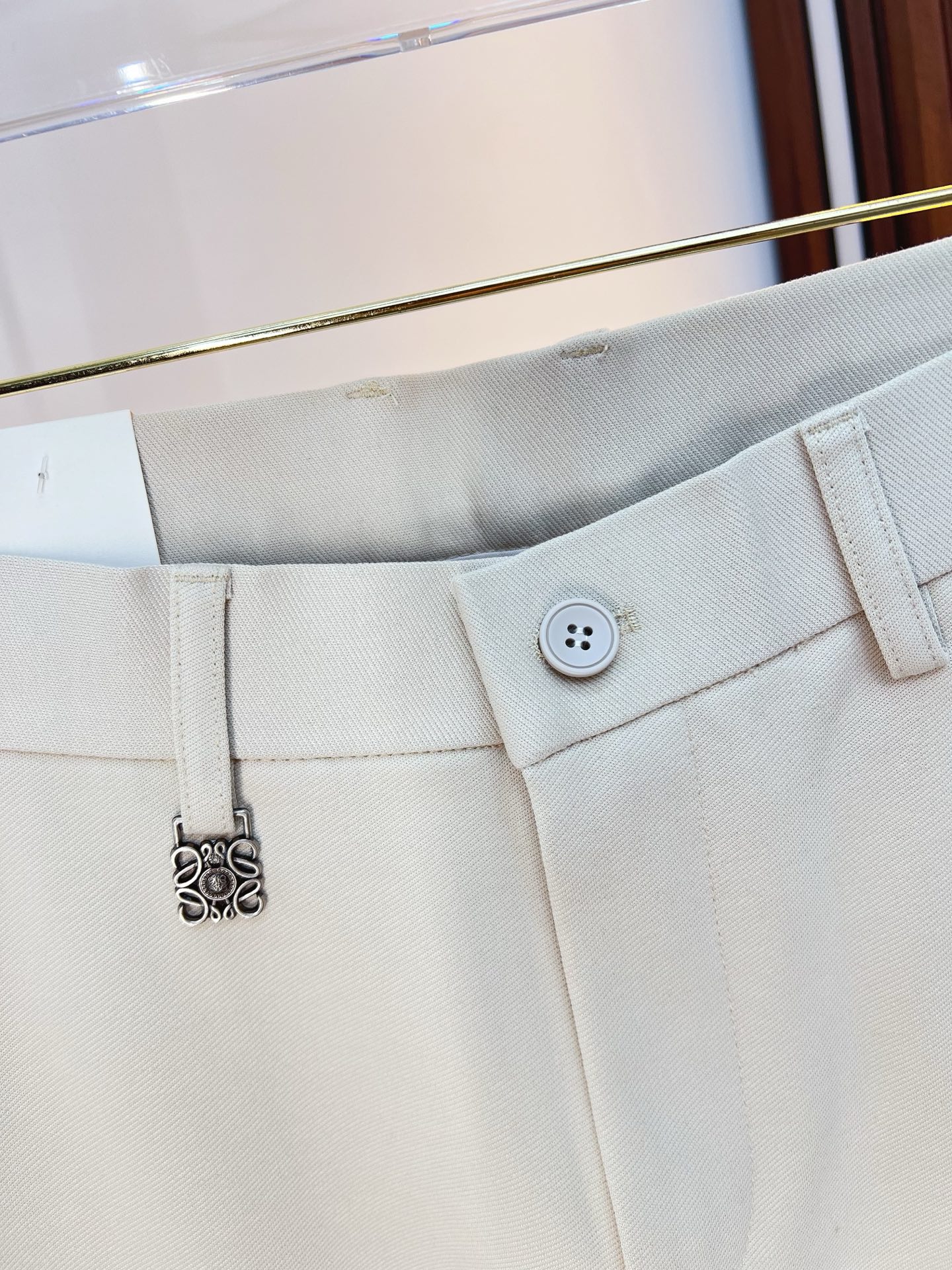 Loewe Basic Clothing