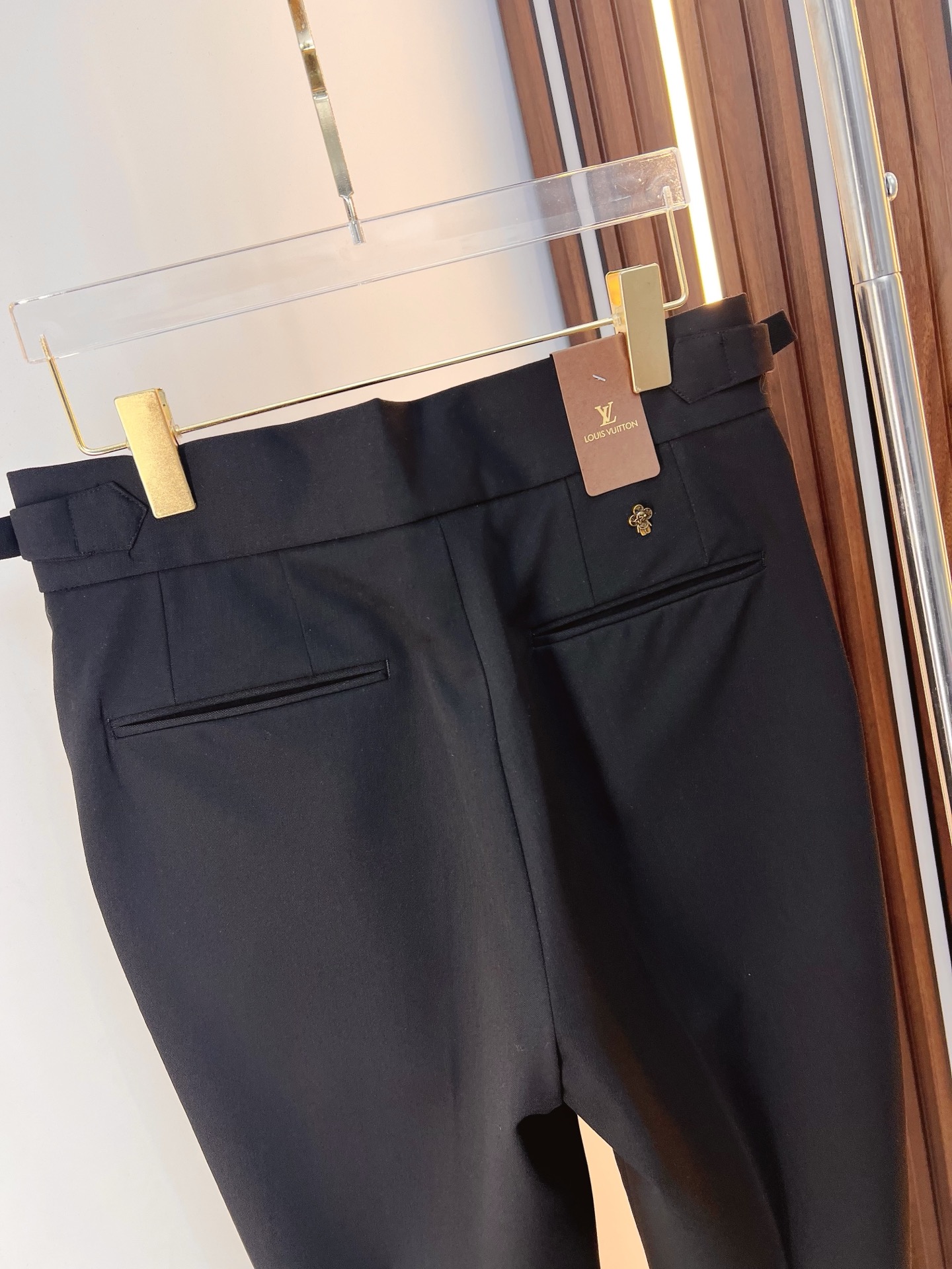 Louis Vuitton Basic Clothing S-l