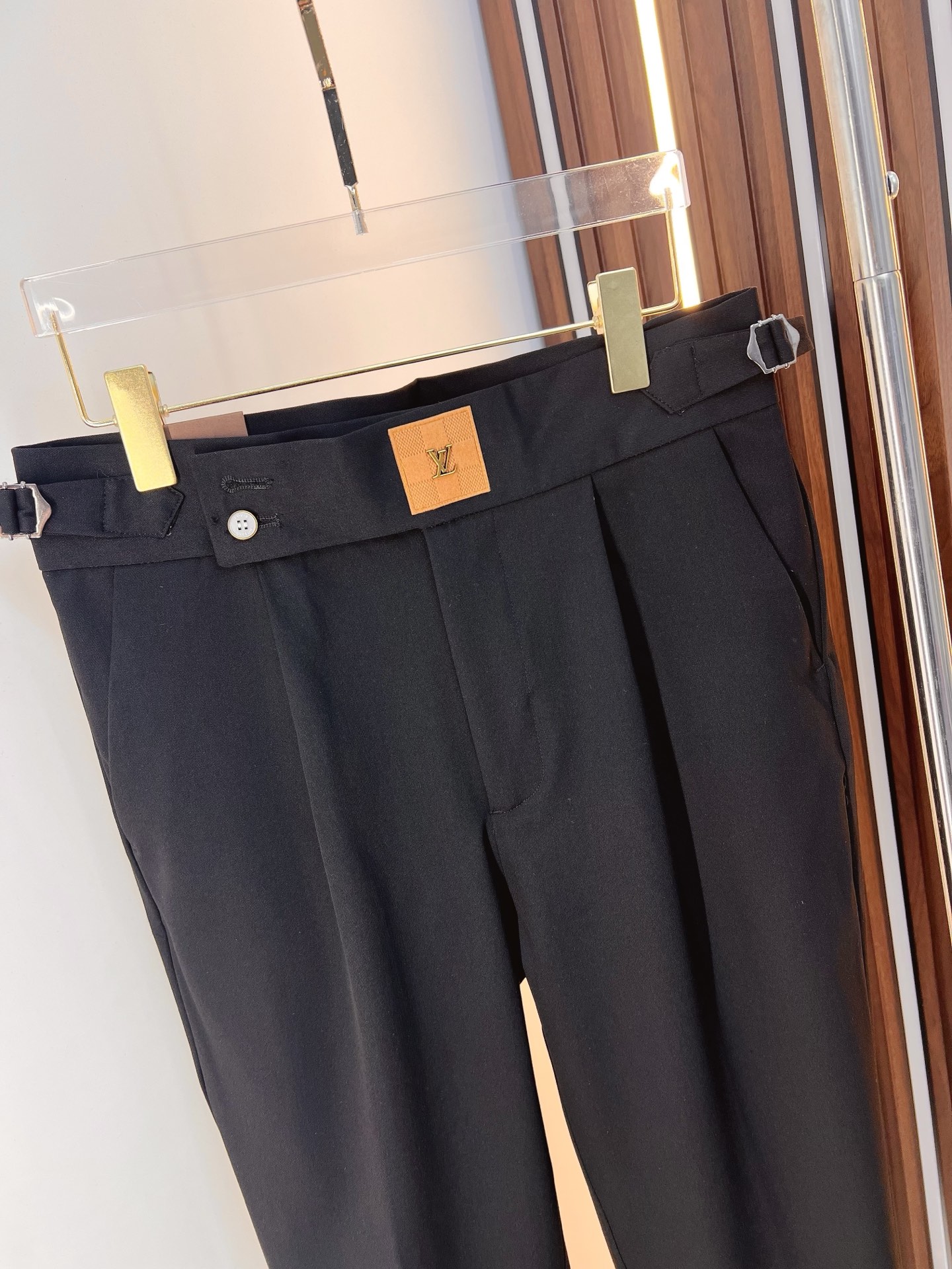 Louis Vuitton Basic Clothing S-l