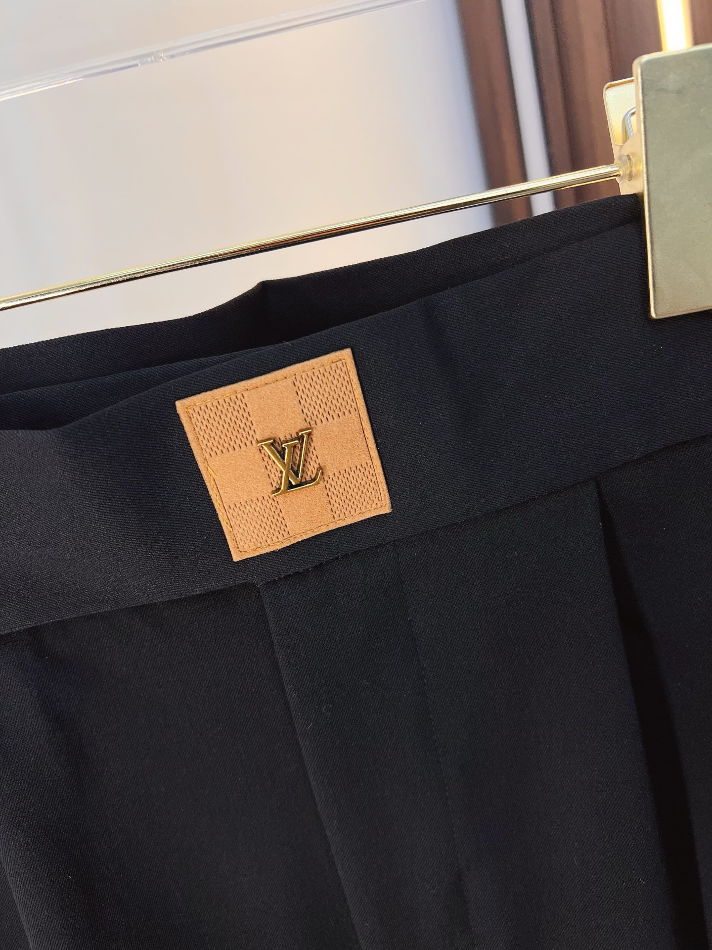 Louis Vuitton Basic Clothing S-l