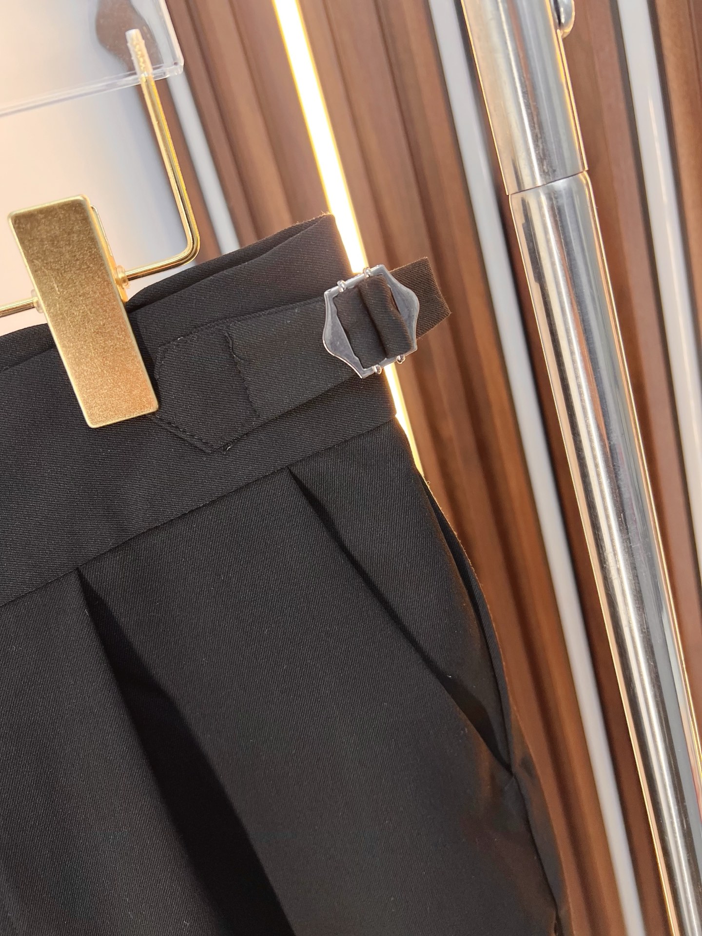 Louis Vuitton Basic Clothing S-l