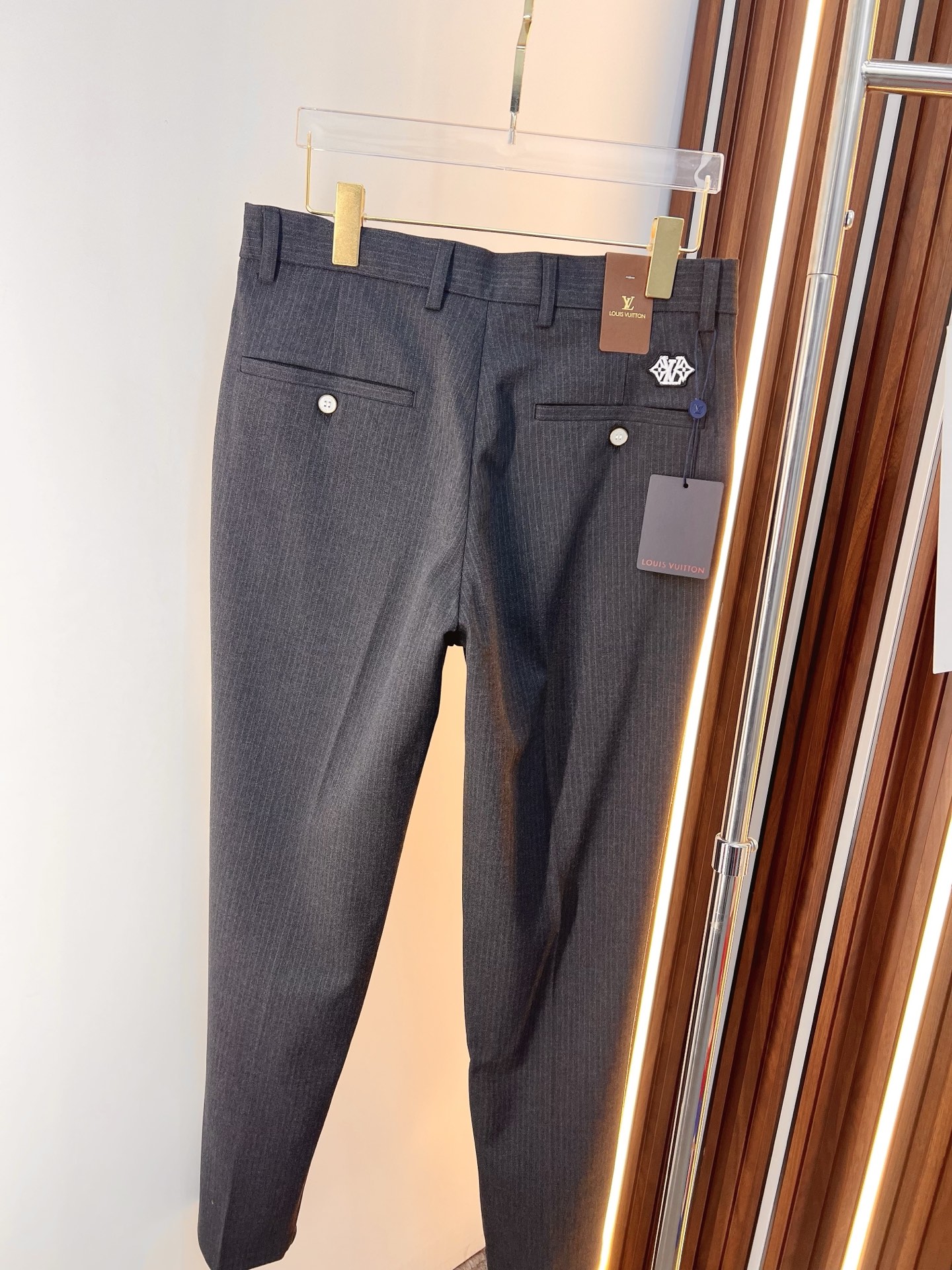 Louis Vuitton Basic Clothing S-l