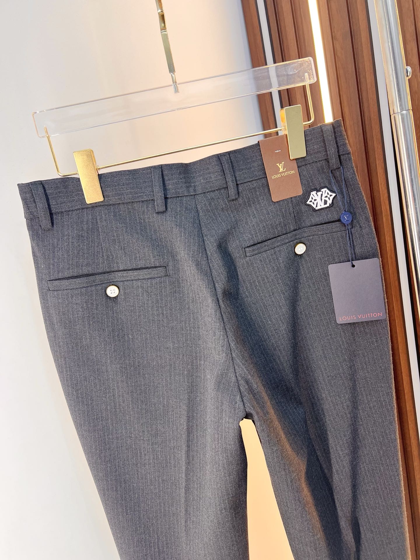 Louis Vuitton Basic Clothing S-l