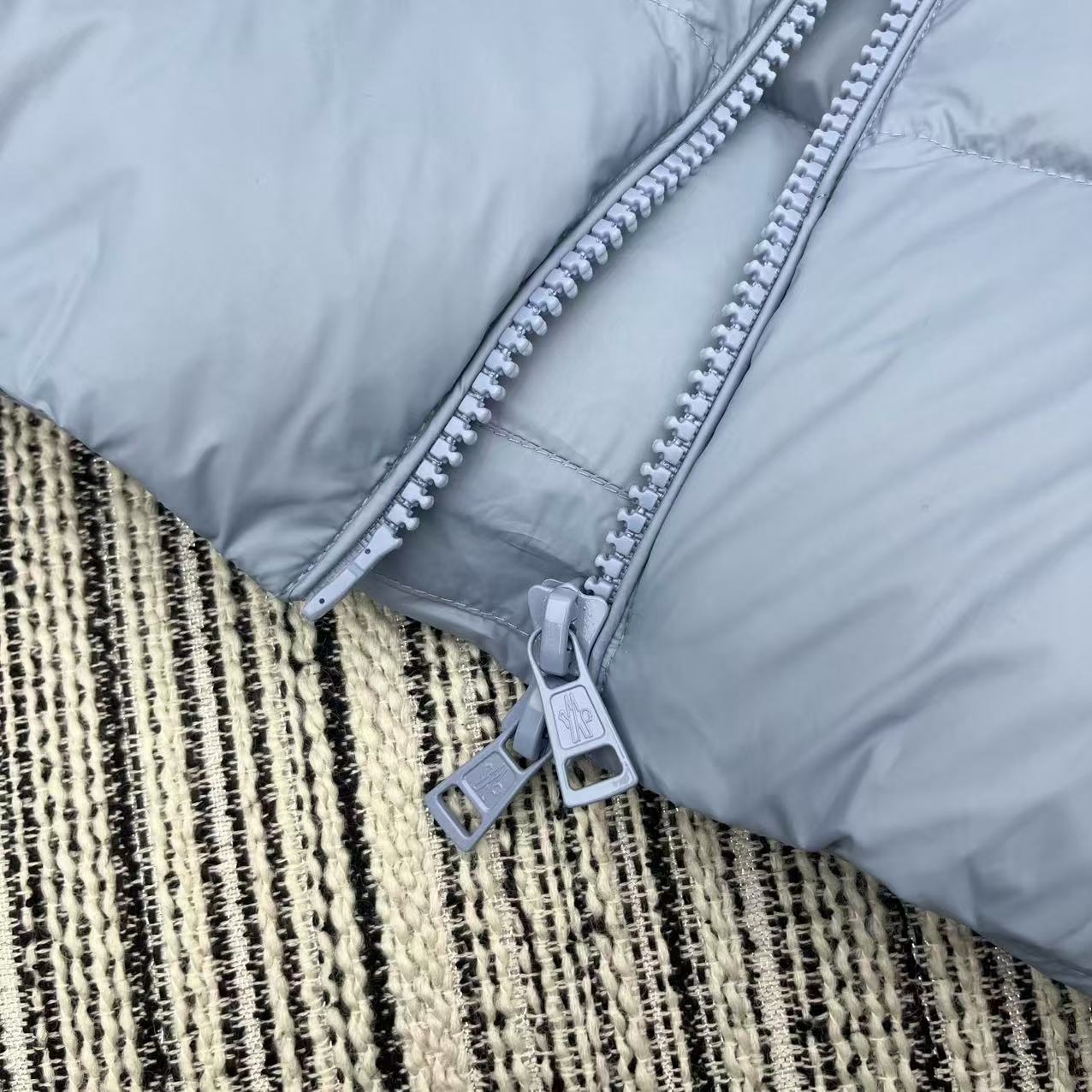 Moncler Couple Down Jacket Black M-l-xl