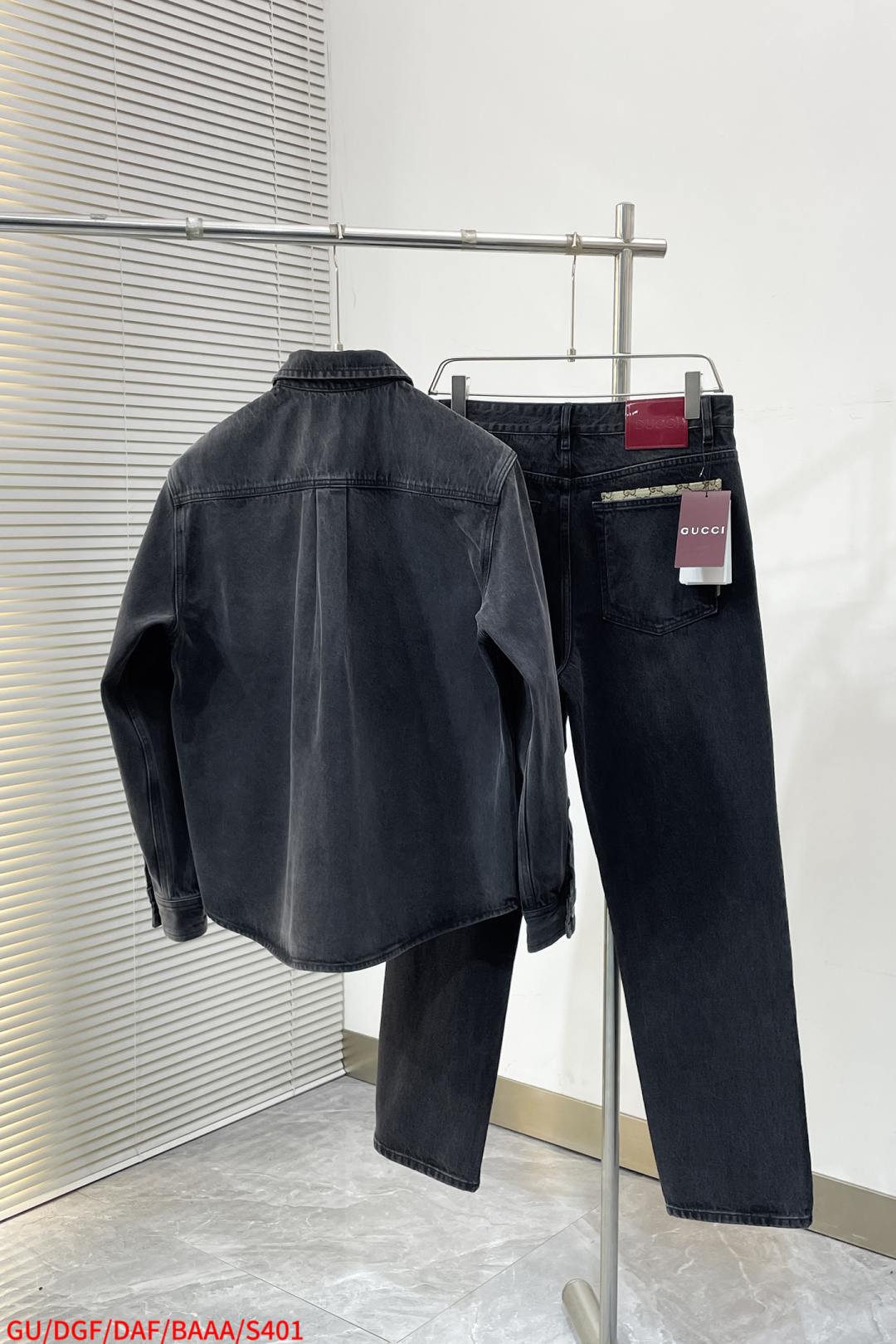 Gucci Basic Clothing Black S-xl