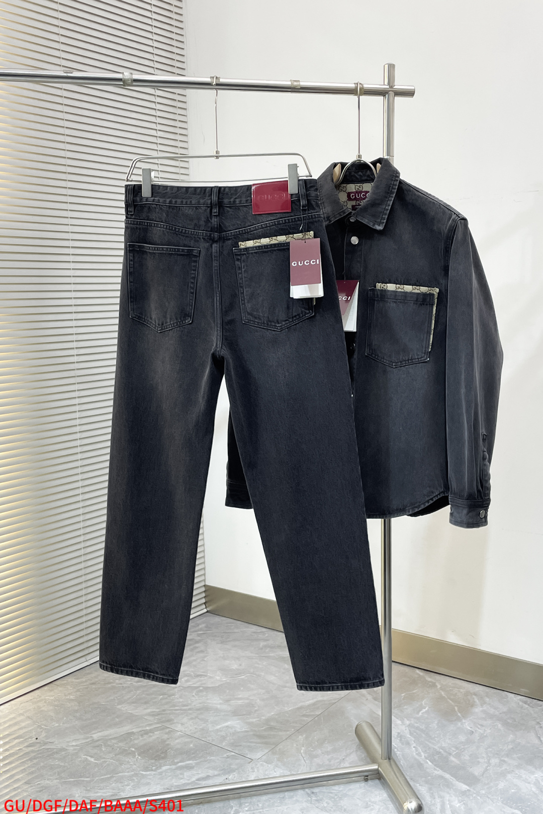 Gucci Basic Clothing Black S-xl