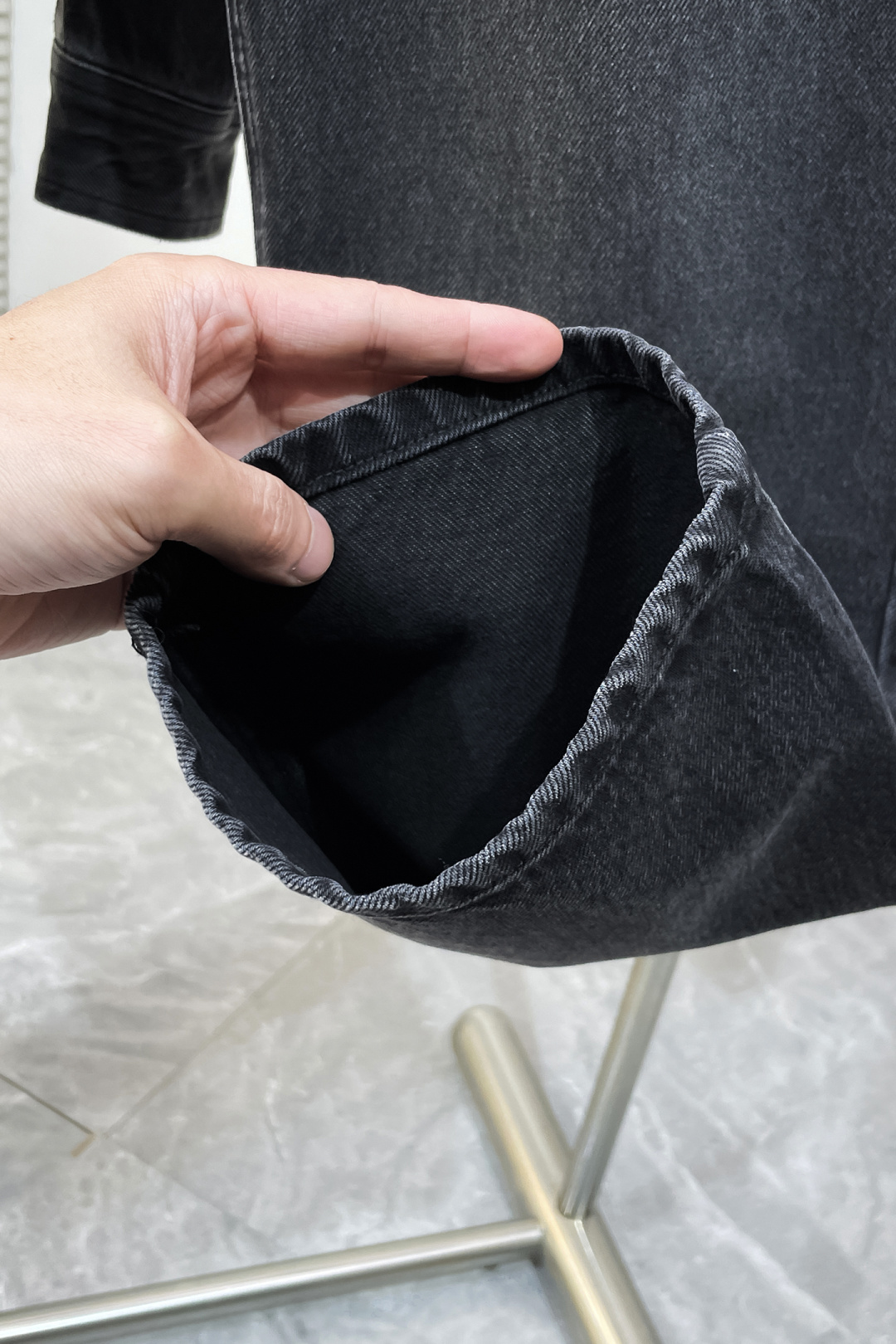 Gucci Basic Clothing Black S-xl