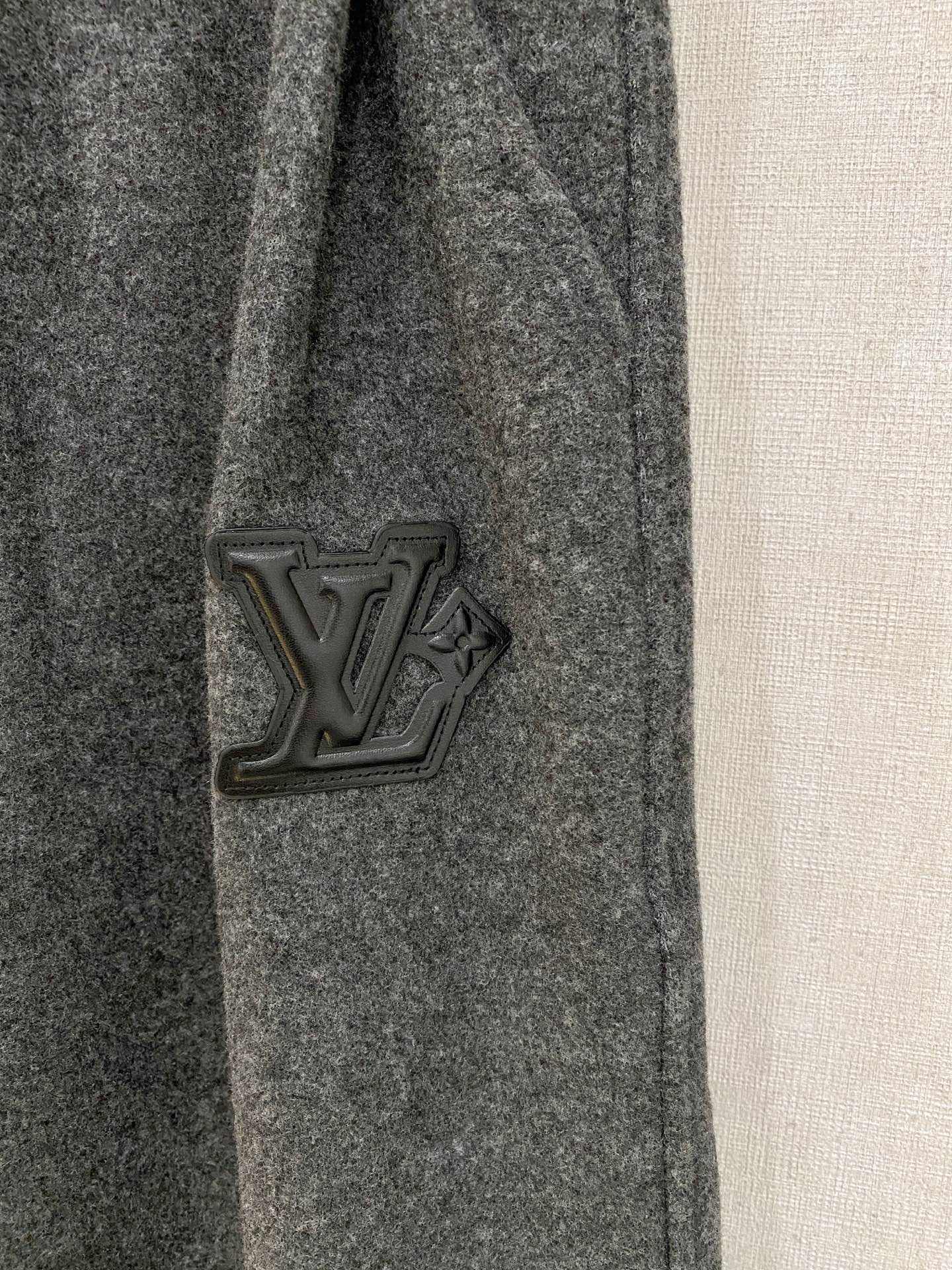Louis Vuitton Hoodie M-l-xl