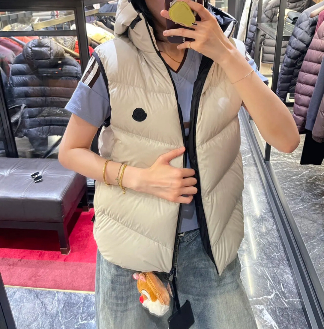 Moncler Male Down Vest Hooded S-m-l