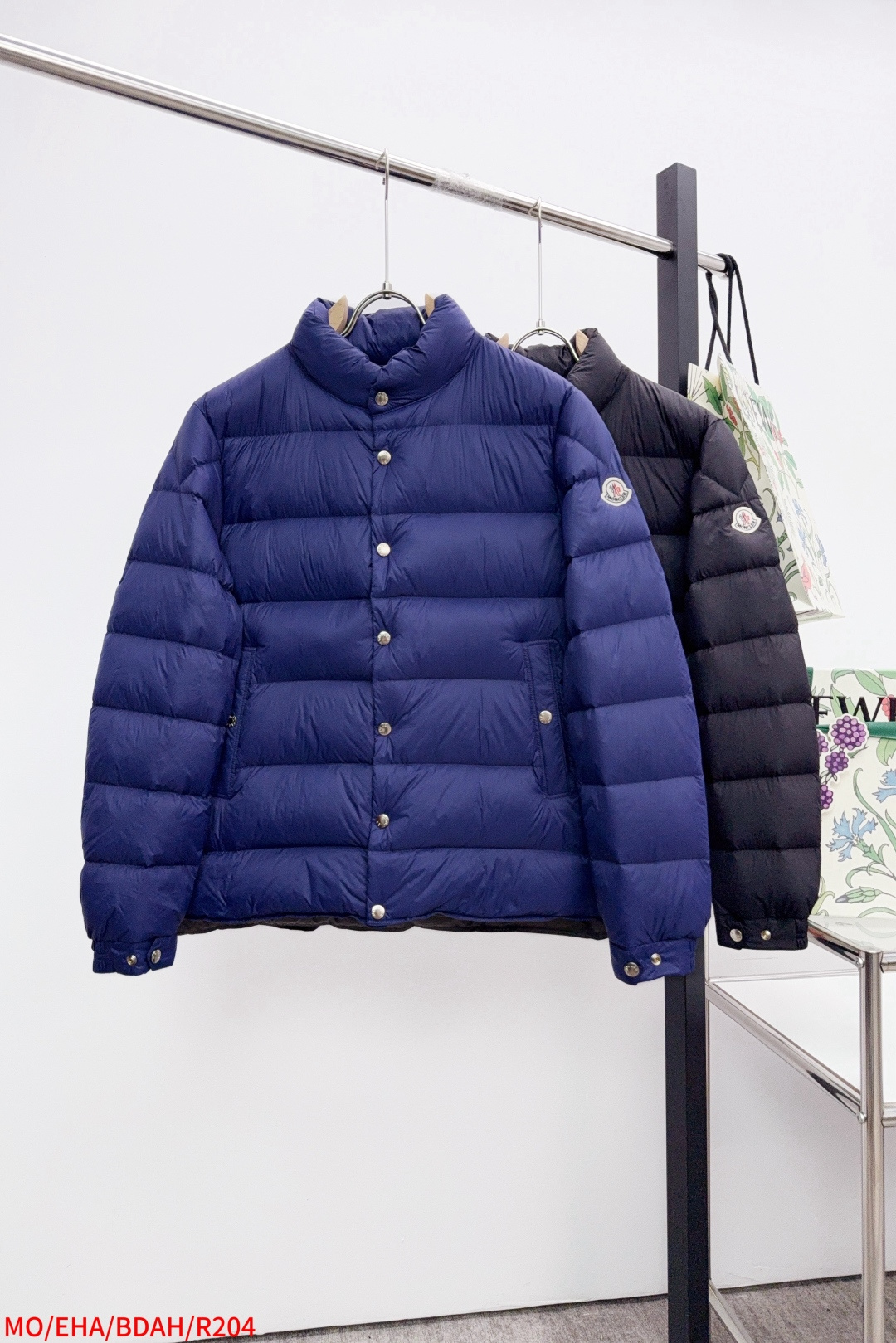 Moncler Couple Down Jacket White Duck Down Black Couple Style M-l-xl