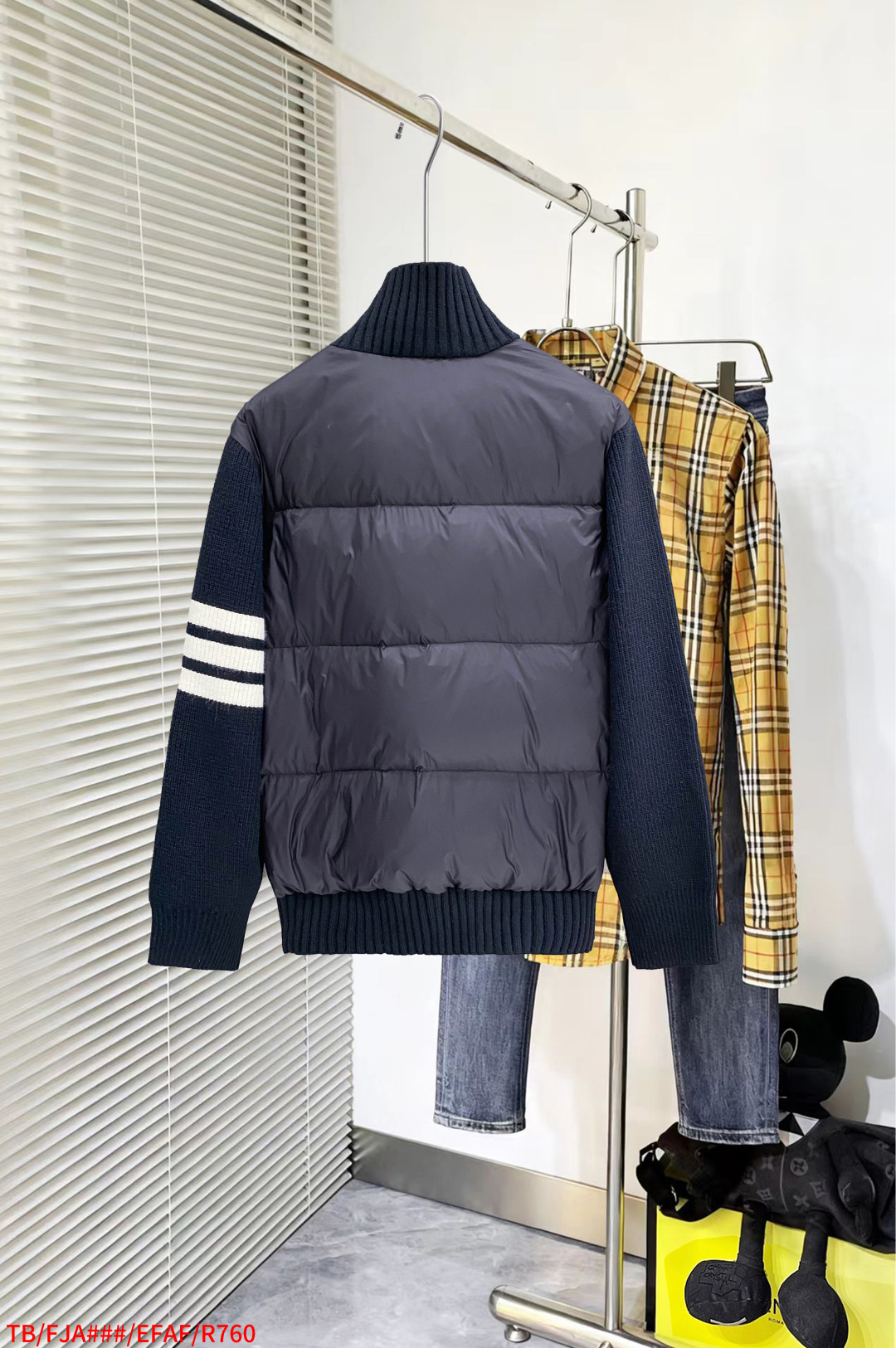 Thom Browne Female Down Jacket Knitted Slim Fit M-xl