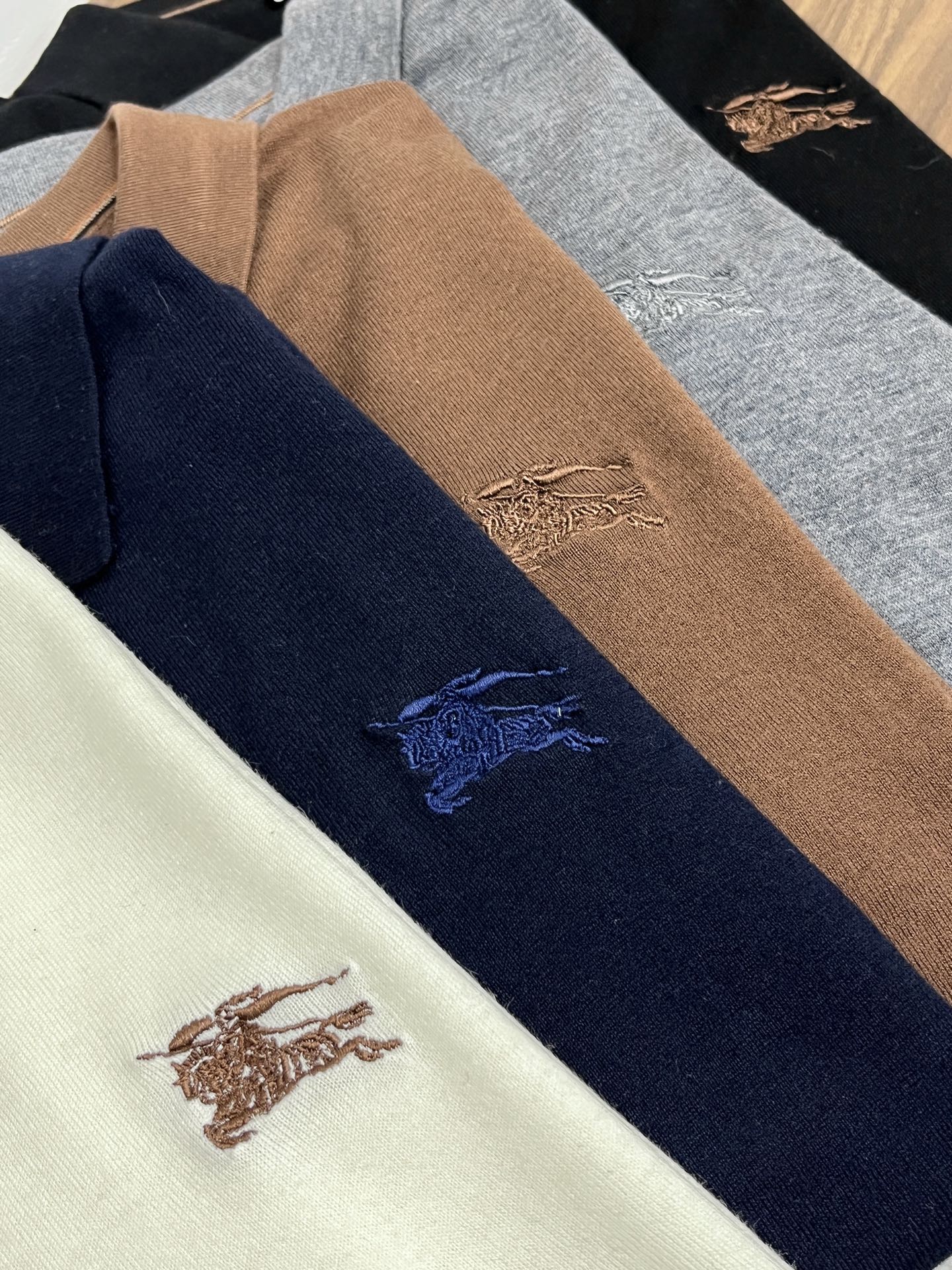 Burberry Basic Clothing Wool M-xxxl