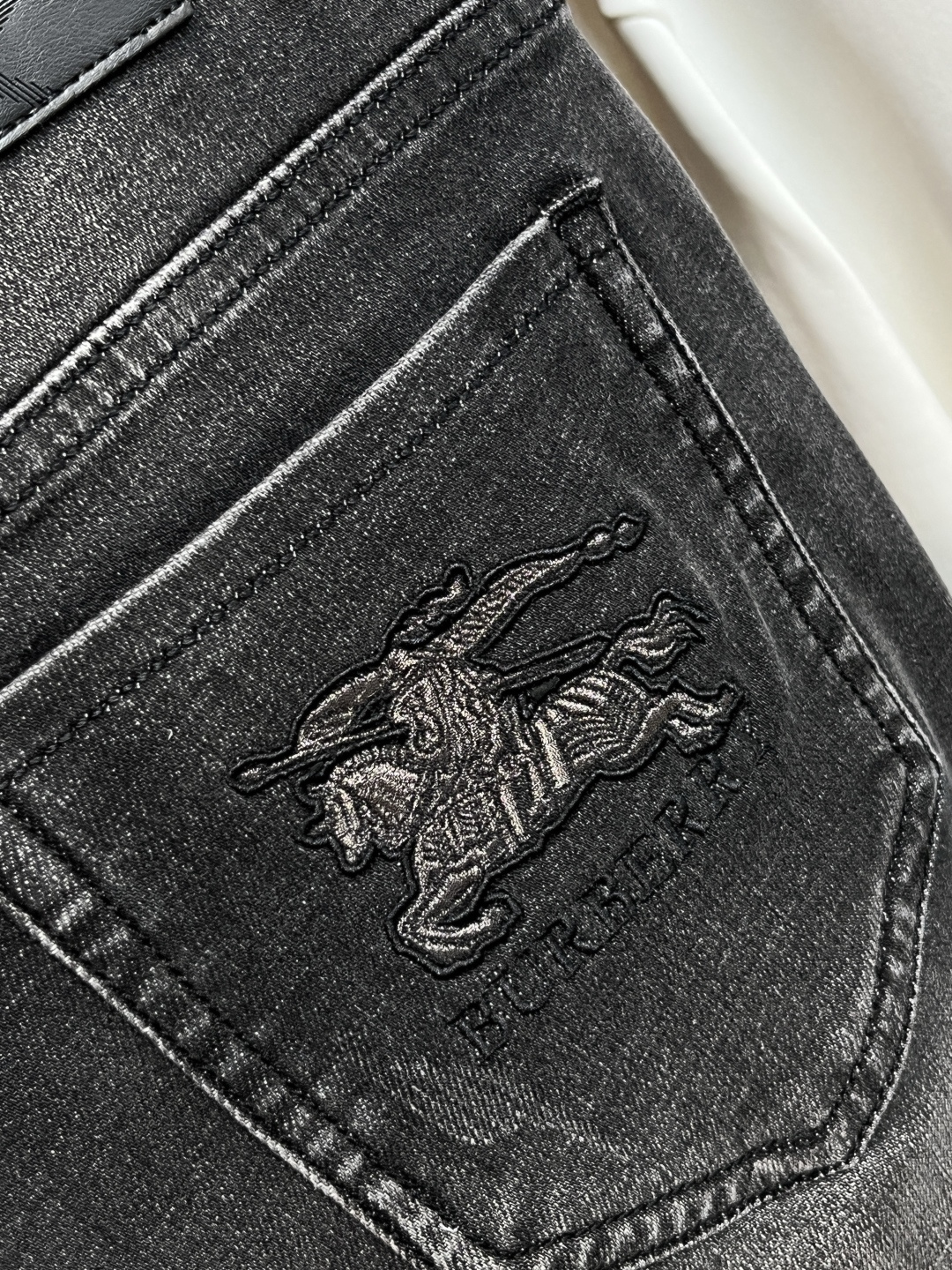 Burberry Jeans
