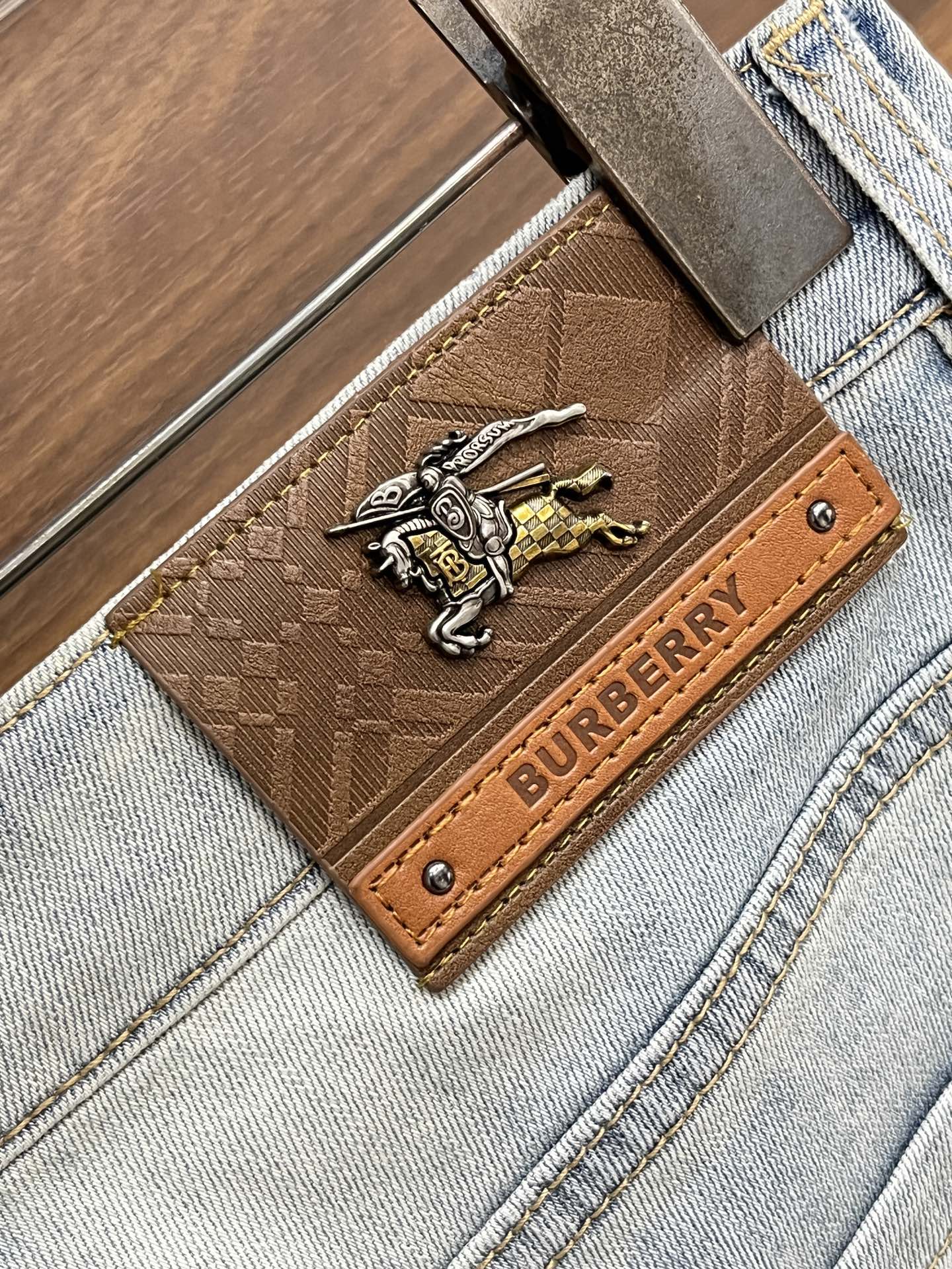 Burberry Jeans