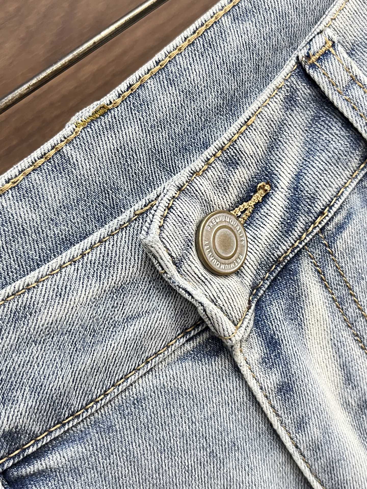 Burberry Jeans