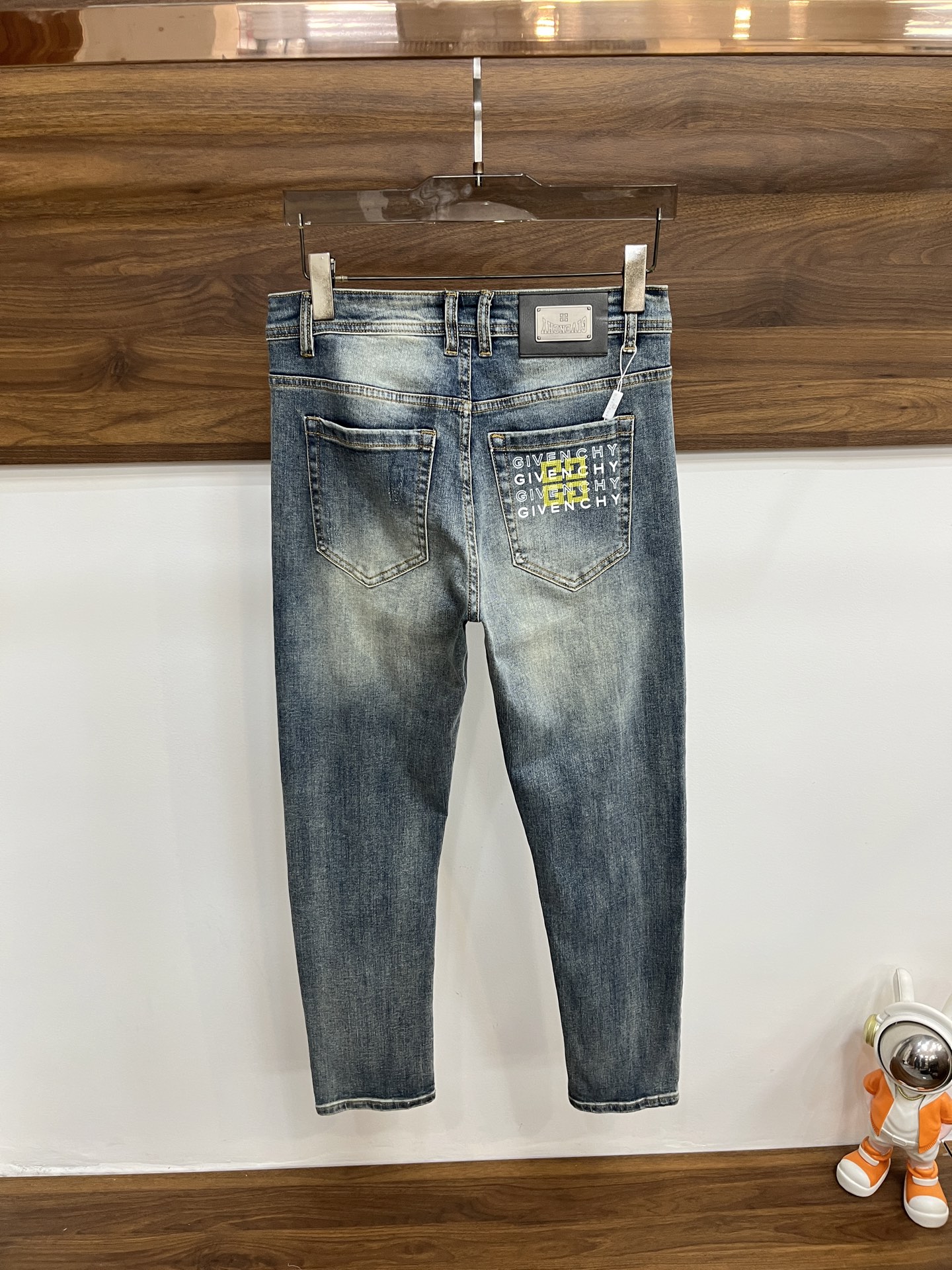 Givenchy Jeans