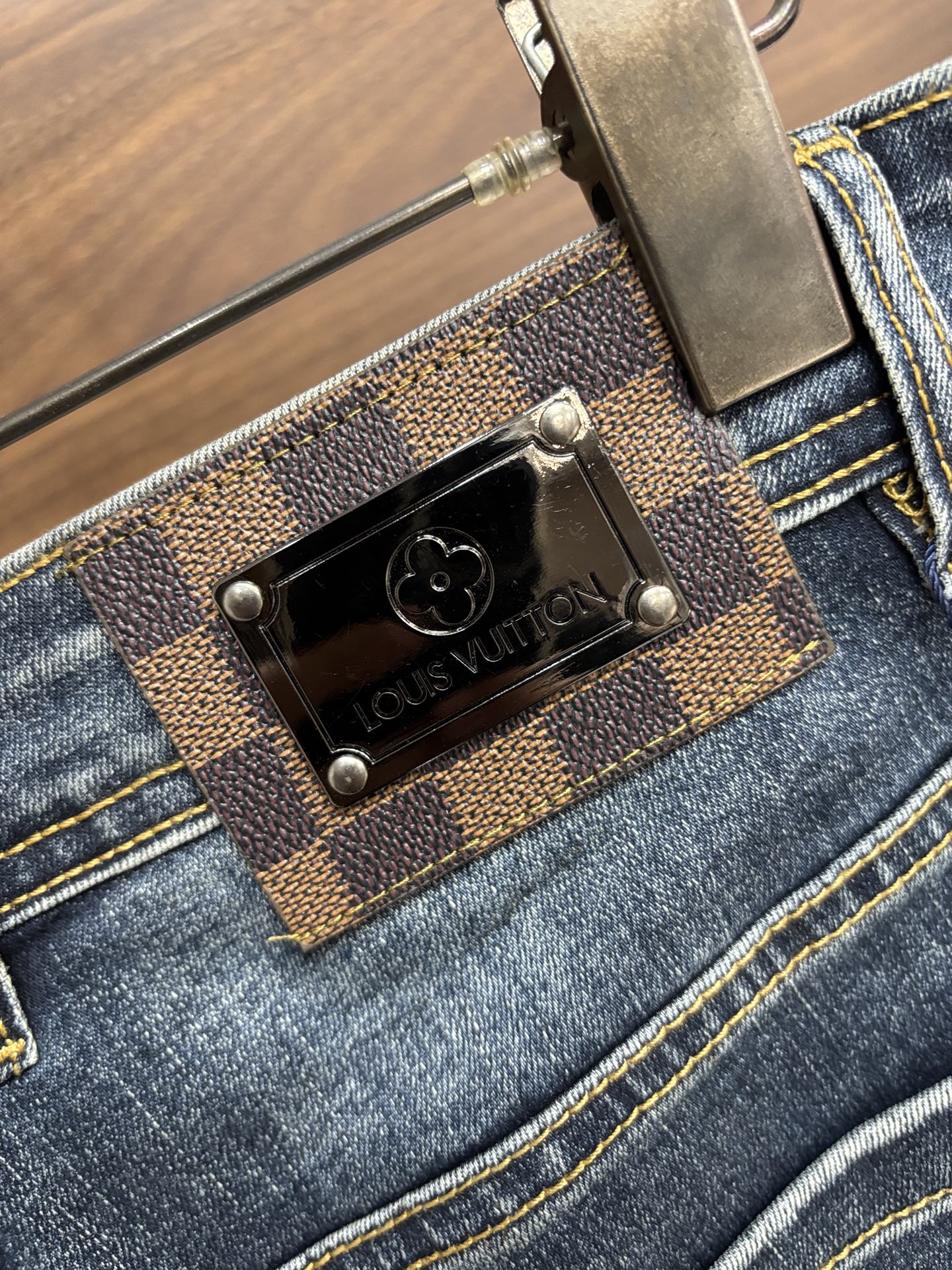 Louis Vuitton Jeans L