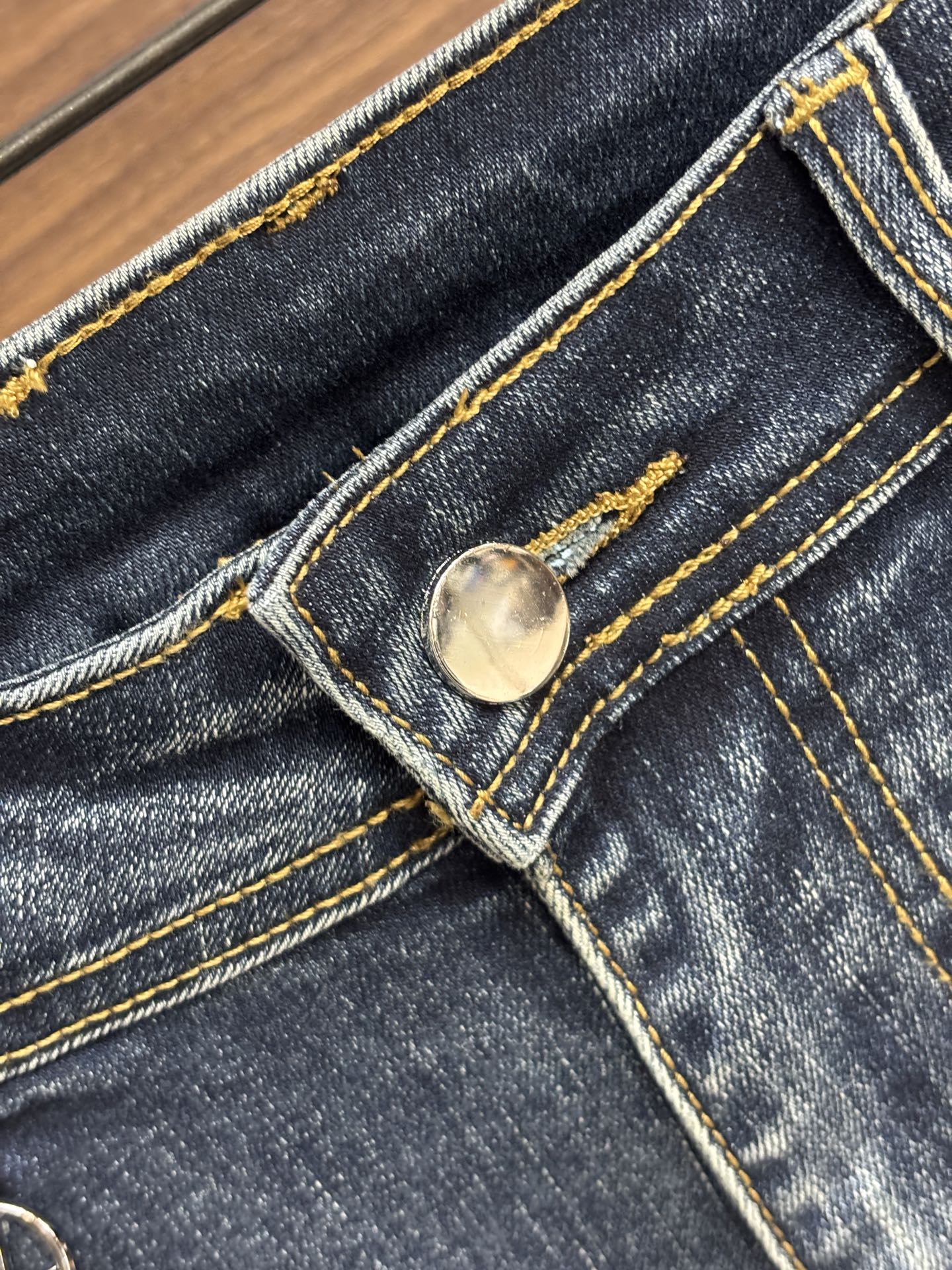 Louis Vuitton Jeans L