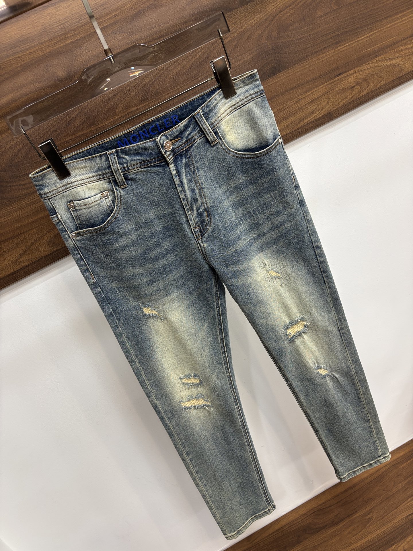 Moncler Jeans M-l