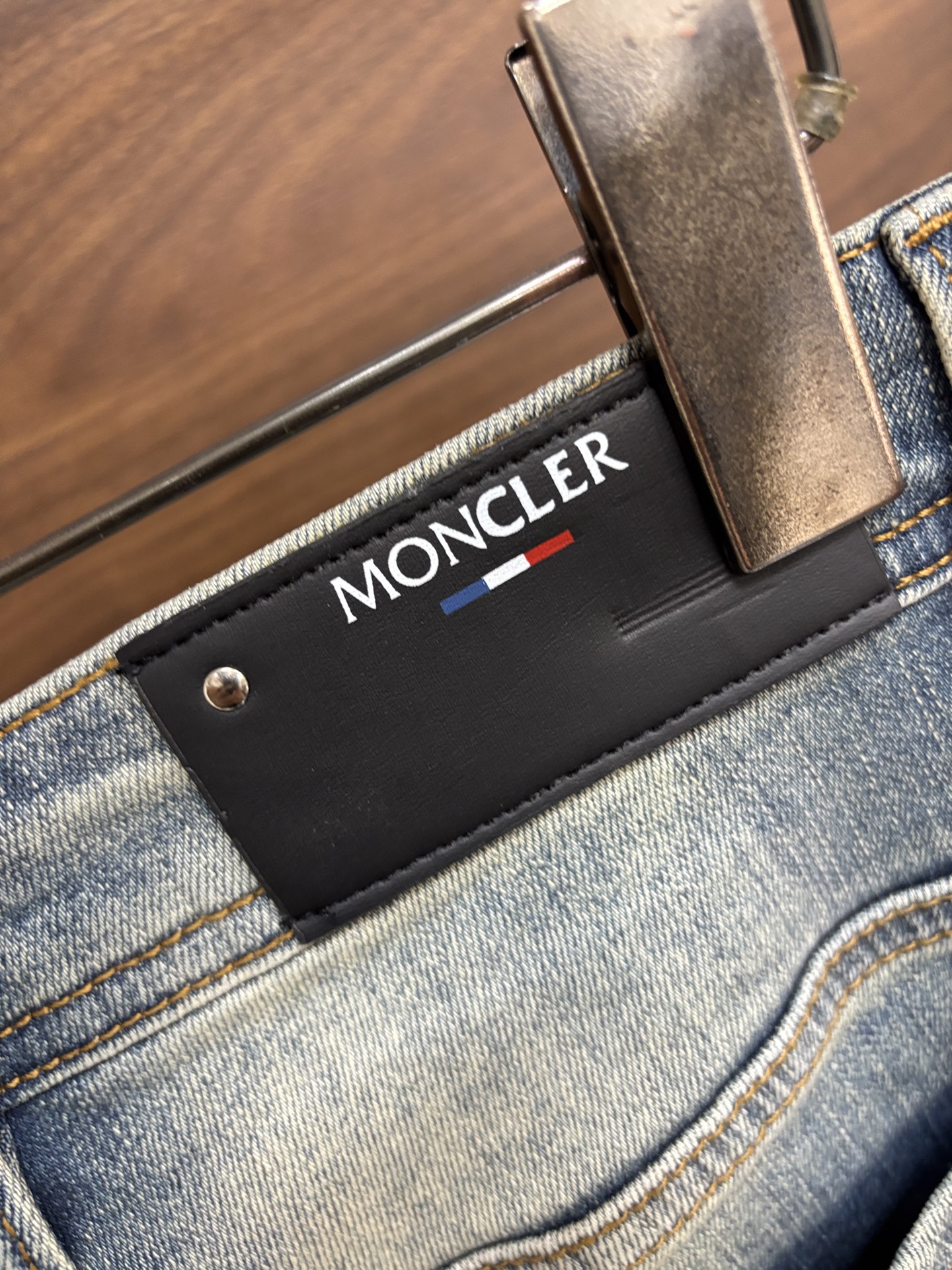 Moncler Jeans M-l