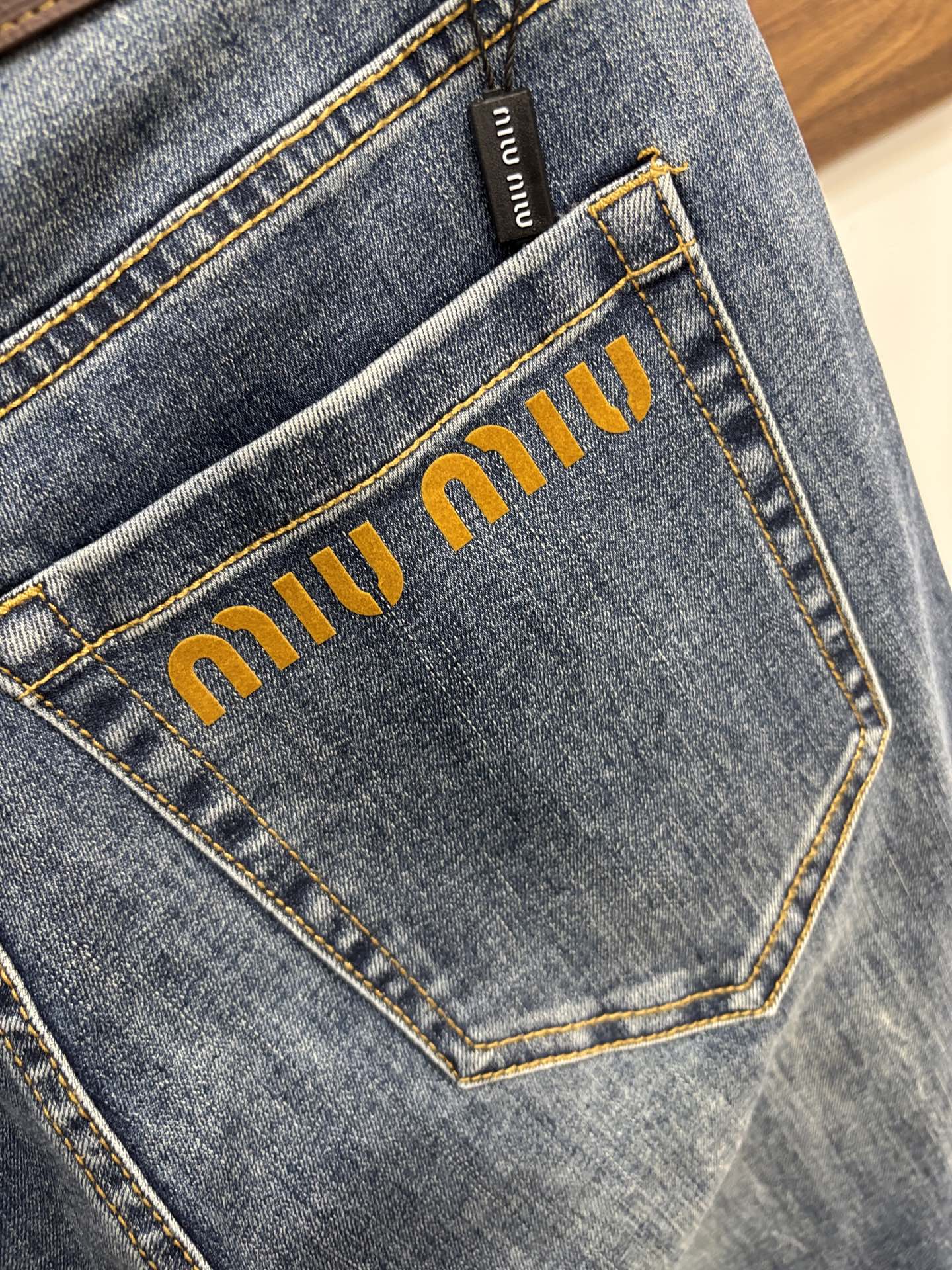 Miu Miu Jeans M