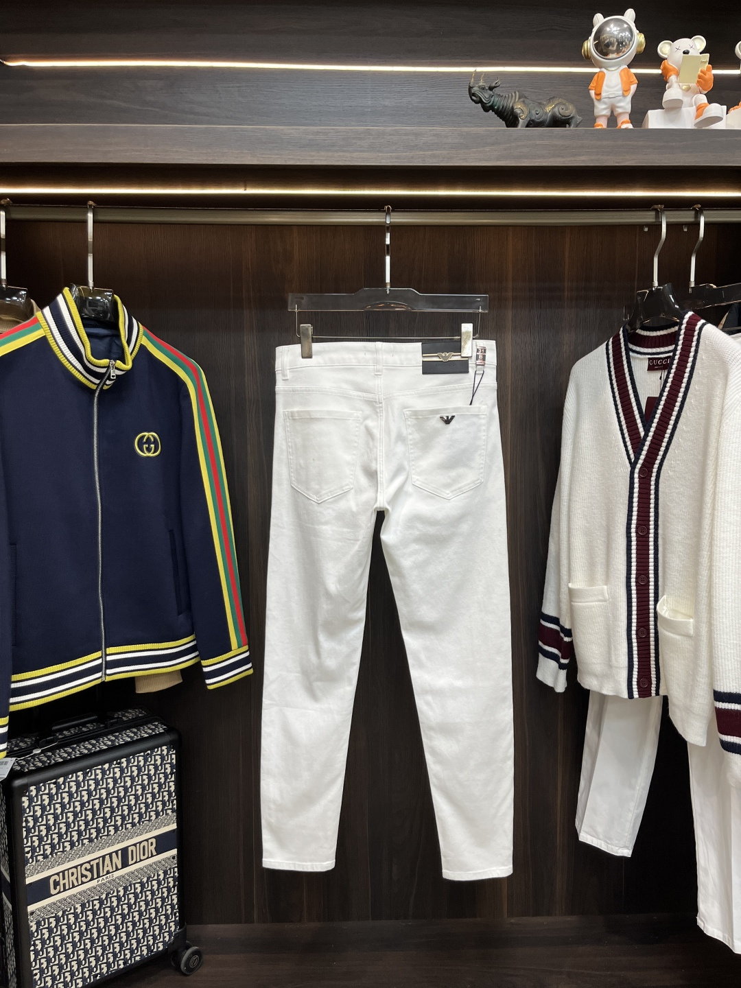 Armani Jeans M