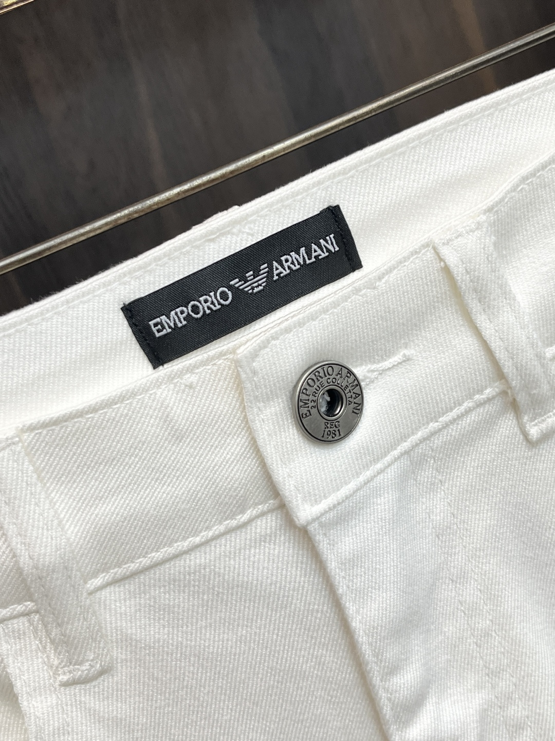Armani Jeans M