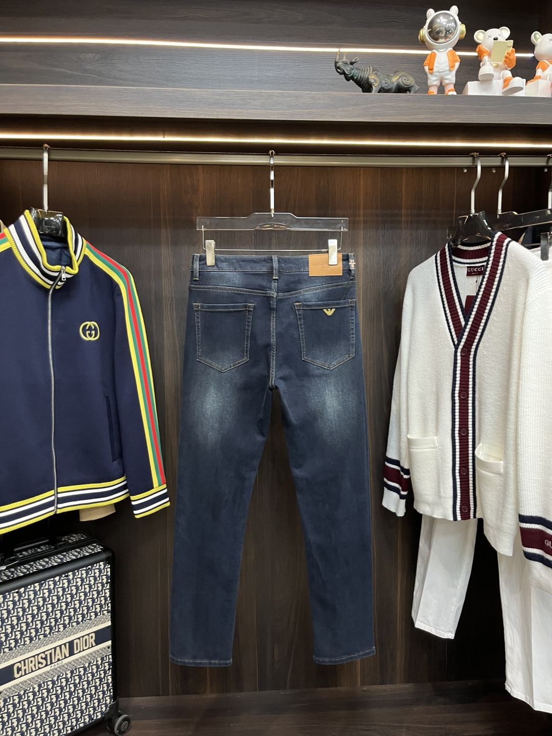 Armani Jeans M