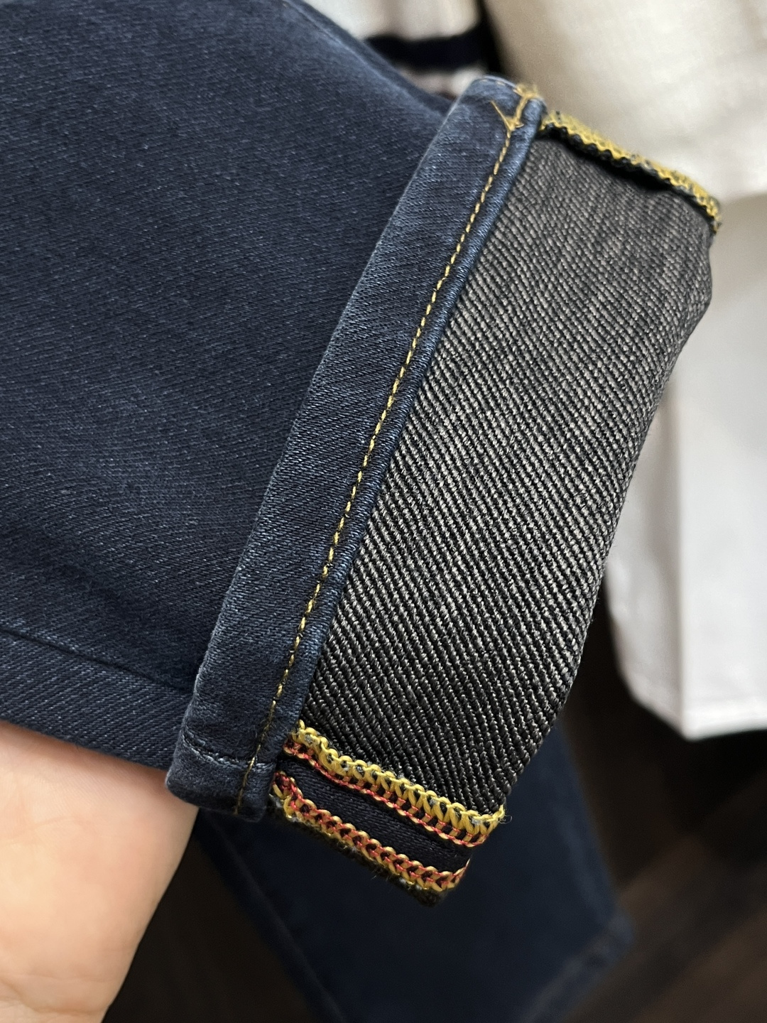 Armani Jeans M