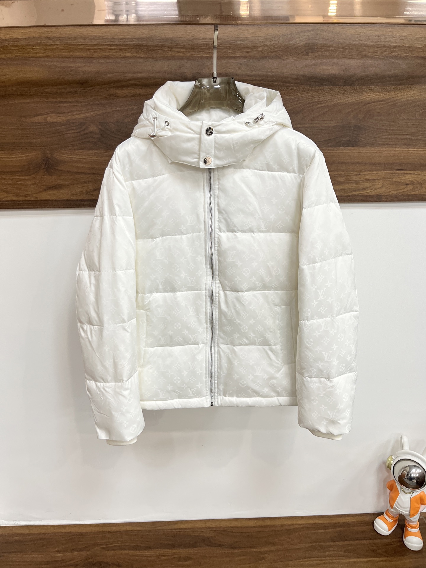 Louis Vuitton Male Down Jacket White Duck Down Hooded M-l-xxxl