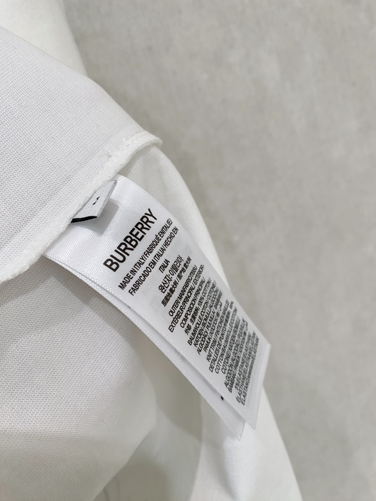 Burberry Basic Clothing Cotton White Loose Fit M-l-xl