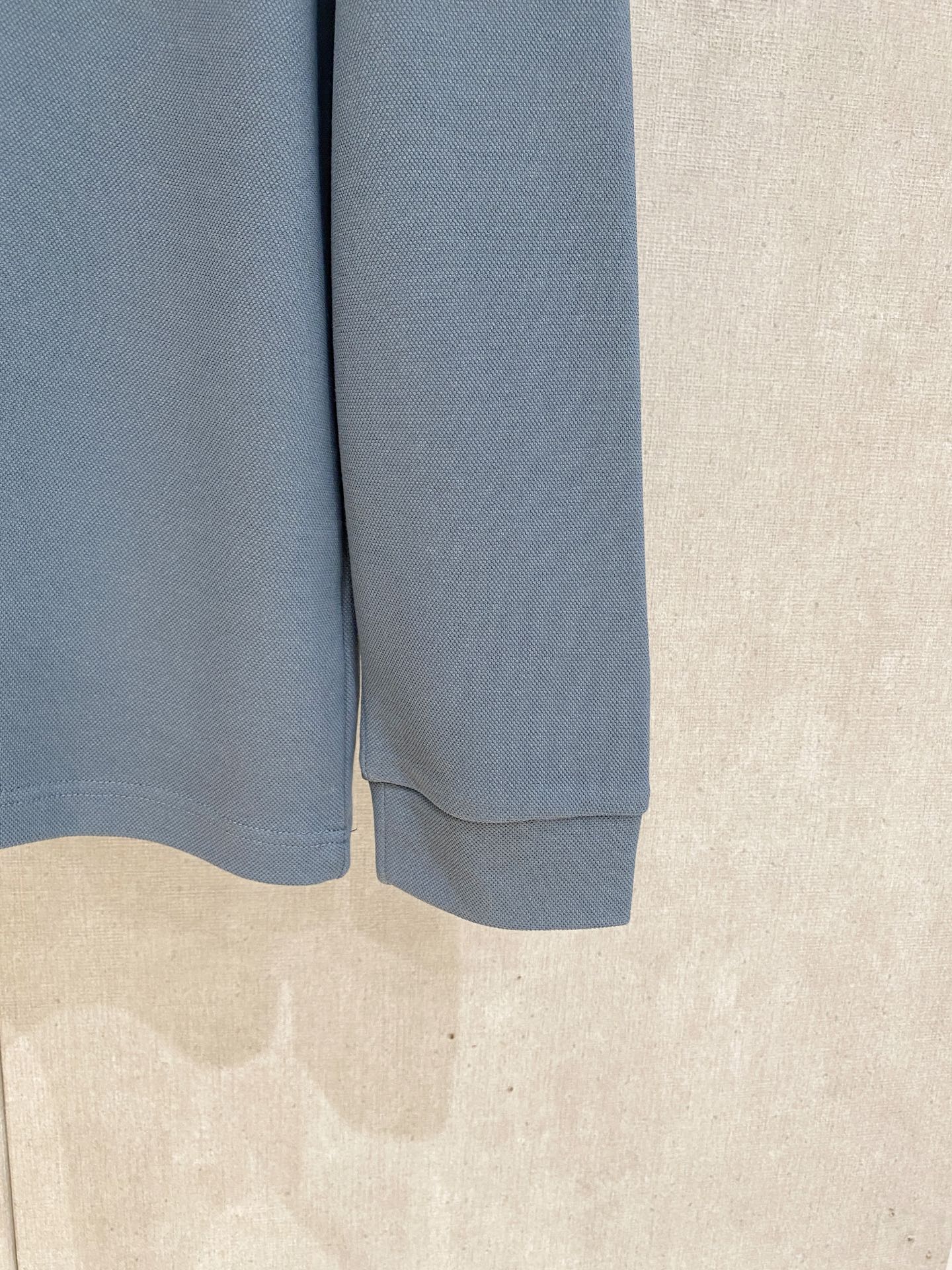 Louis Vuitton Basic Clothing S-m-l-xl