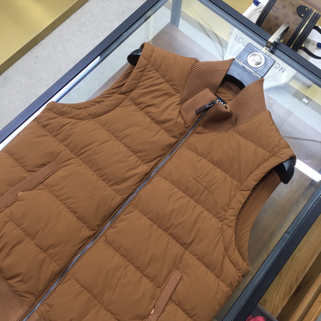 Ermenegildo Zegna Down Vest White Duck Down Black M-l-xl