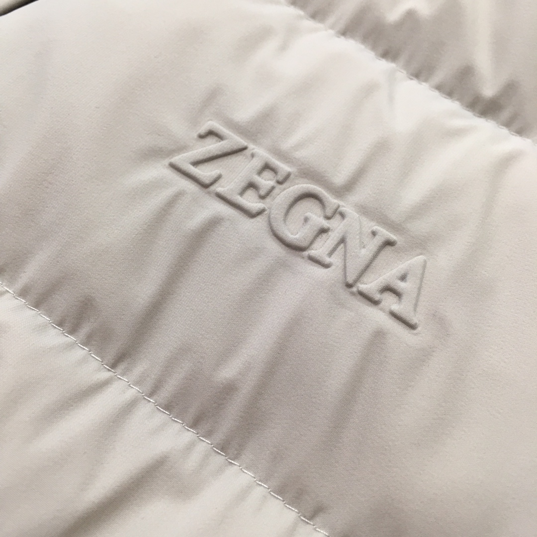 Ermenegildo Zegna Down Vest White Duck Down Black M-l-xl