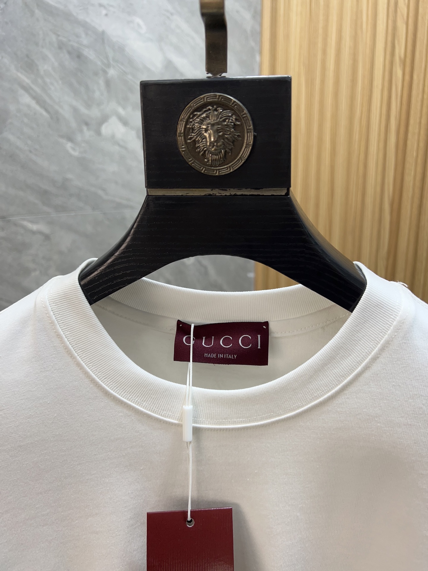Gucci Basic Clothing S-m-xxl-175140