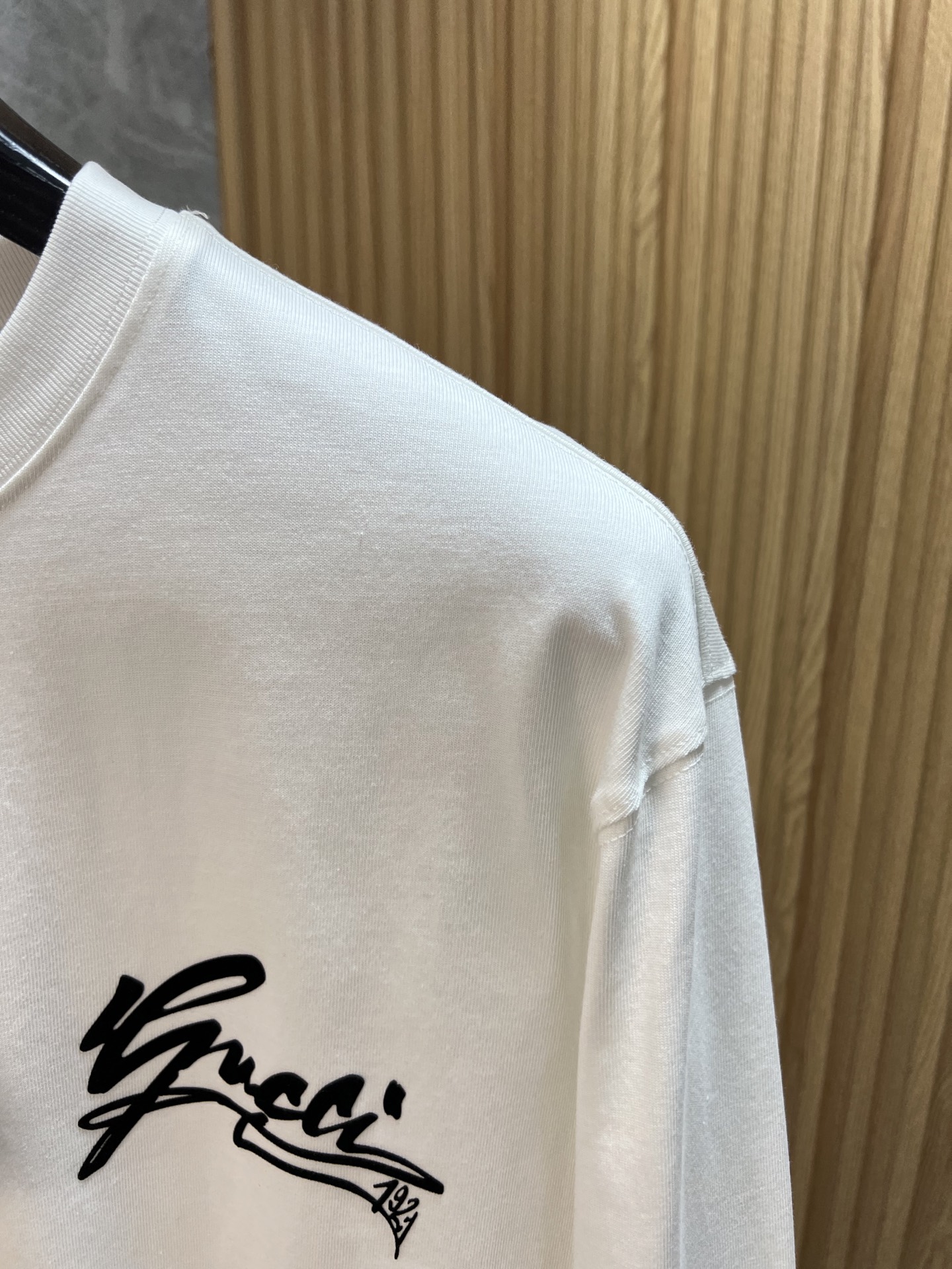 Gucci Basic Clothing S-m-xxl-175140