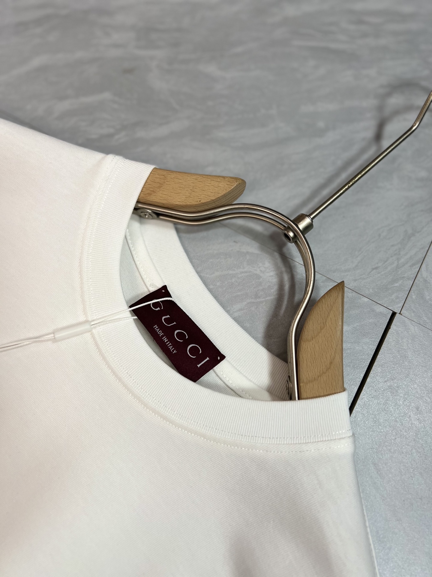 Gucci Basic Clothing S-m-xxl-175140