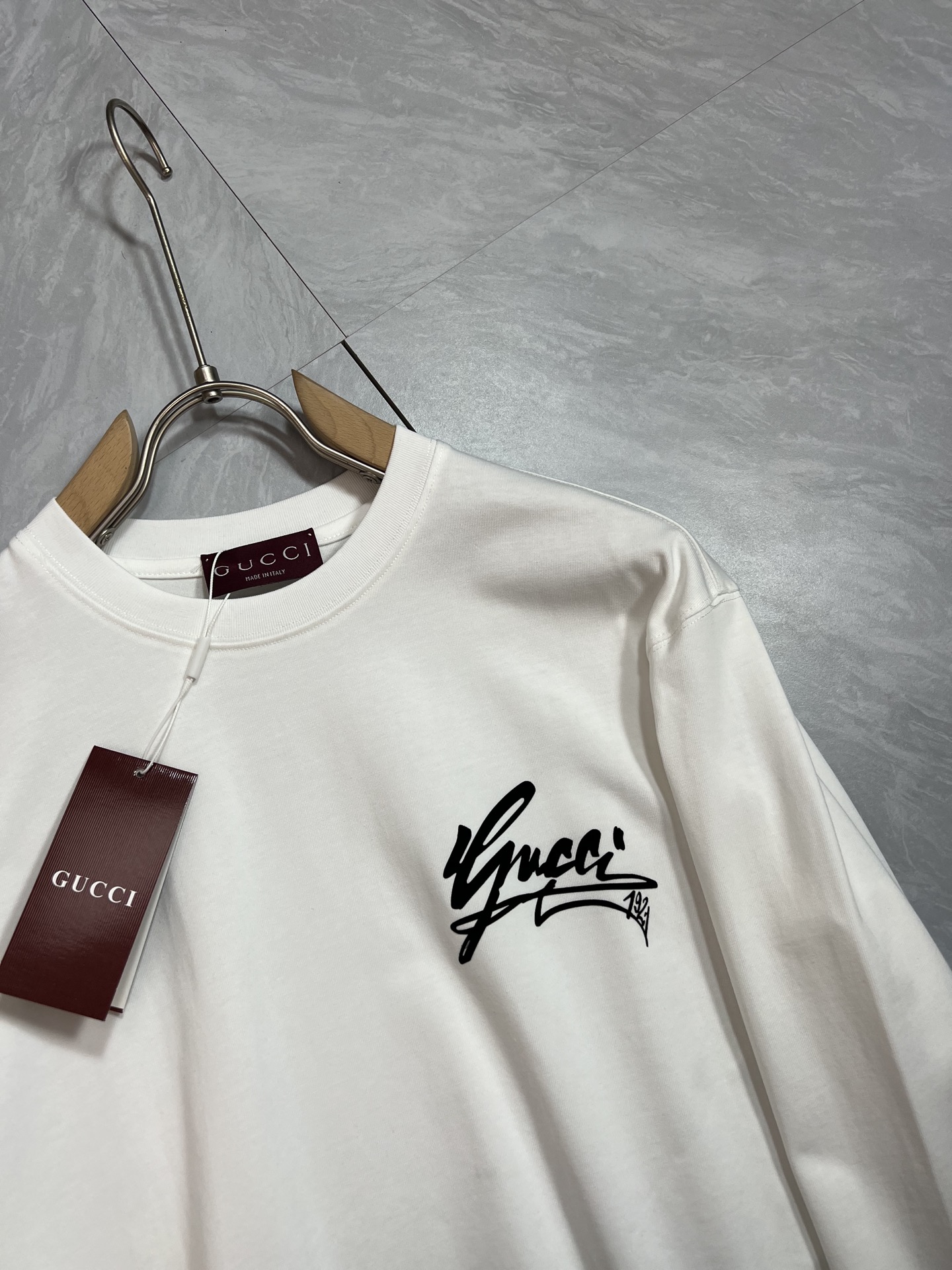 Gucci Basic Clothing S-m-xxl-175140
