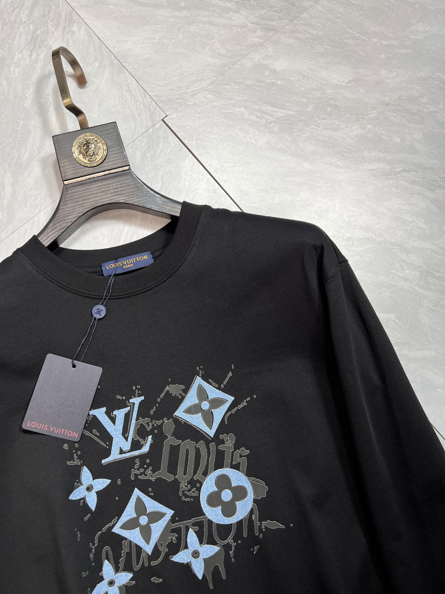 Louis Vuitton Basic Clothing M-l-xxxl-175140