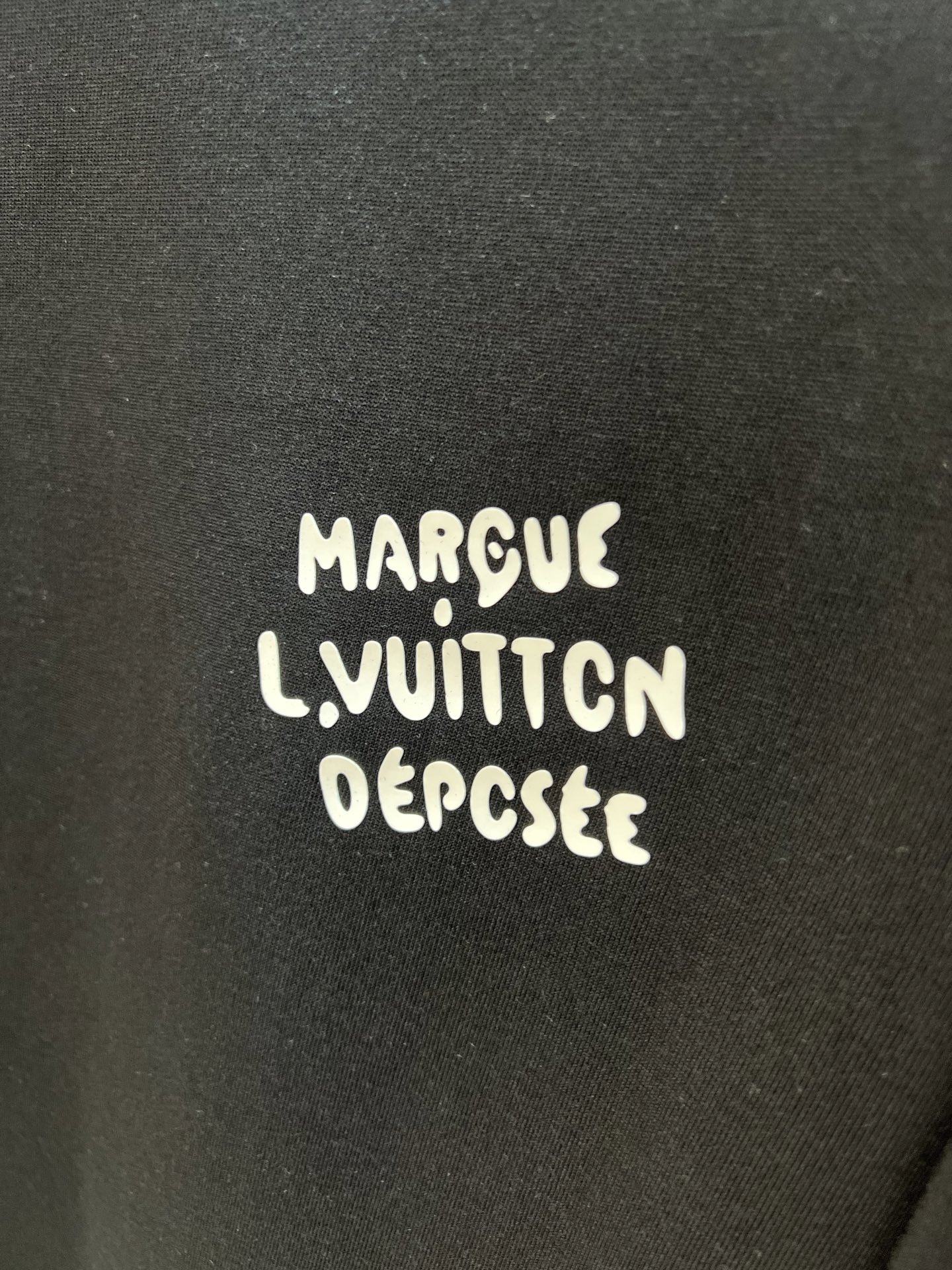 Louis Vuitton Basic Clothing S-m-l-xxl-175140