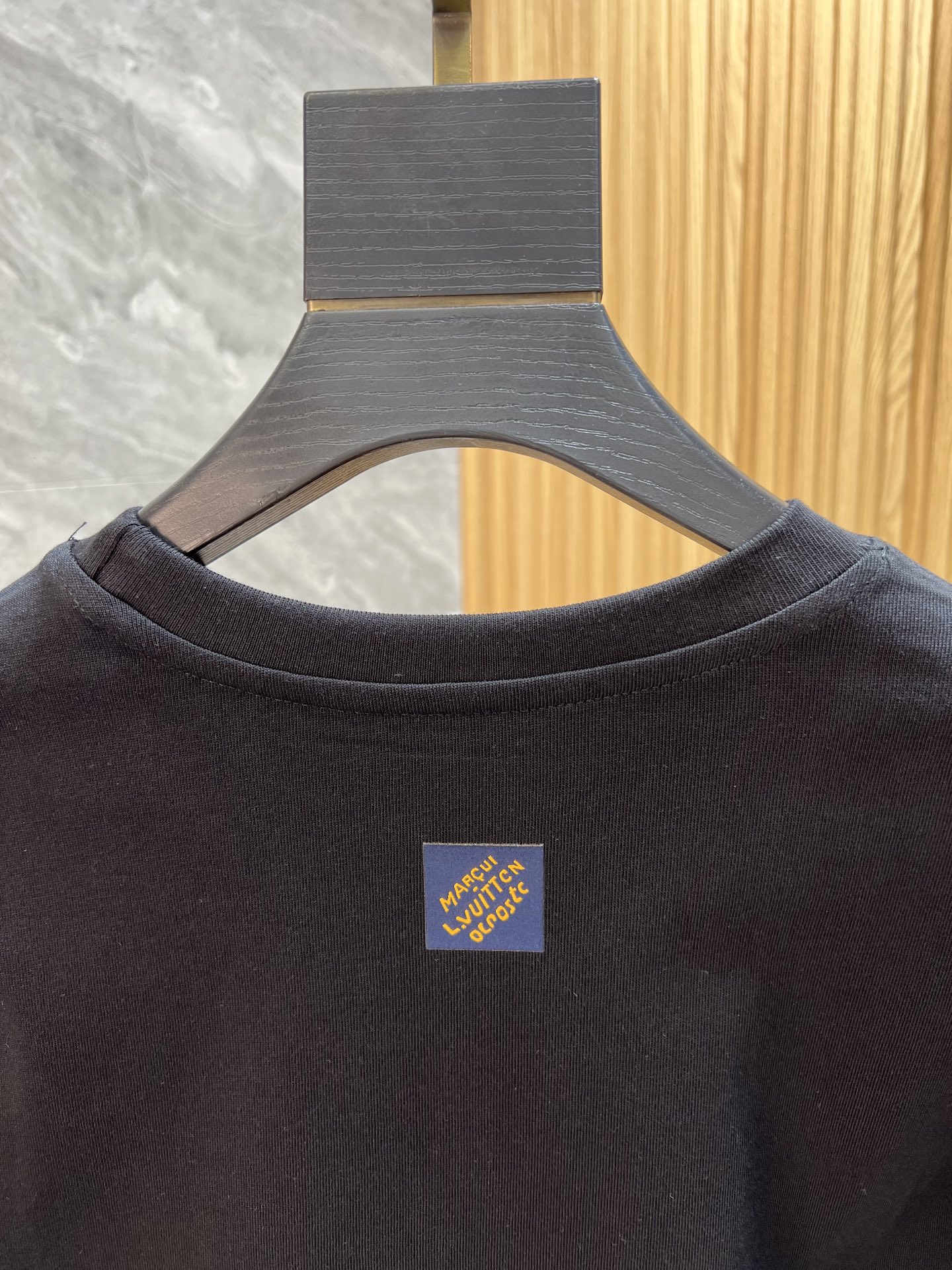 Louis Vuitton Basic Clothing S-m-l-xxl-175140