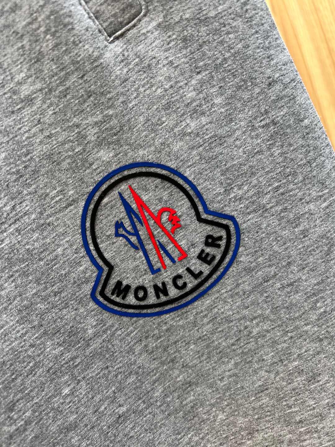 Moncler Basic Clothing M-l-xxxl-175140
