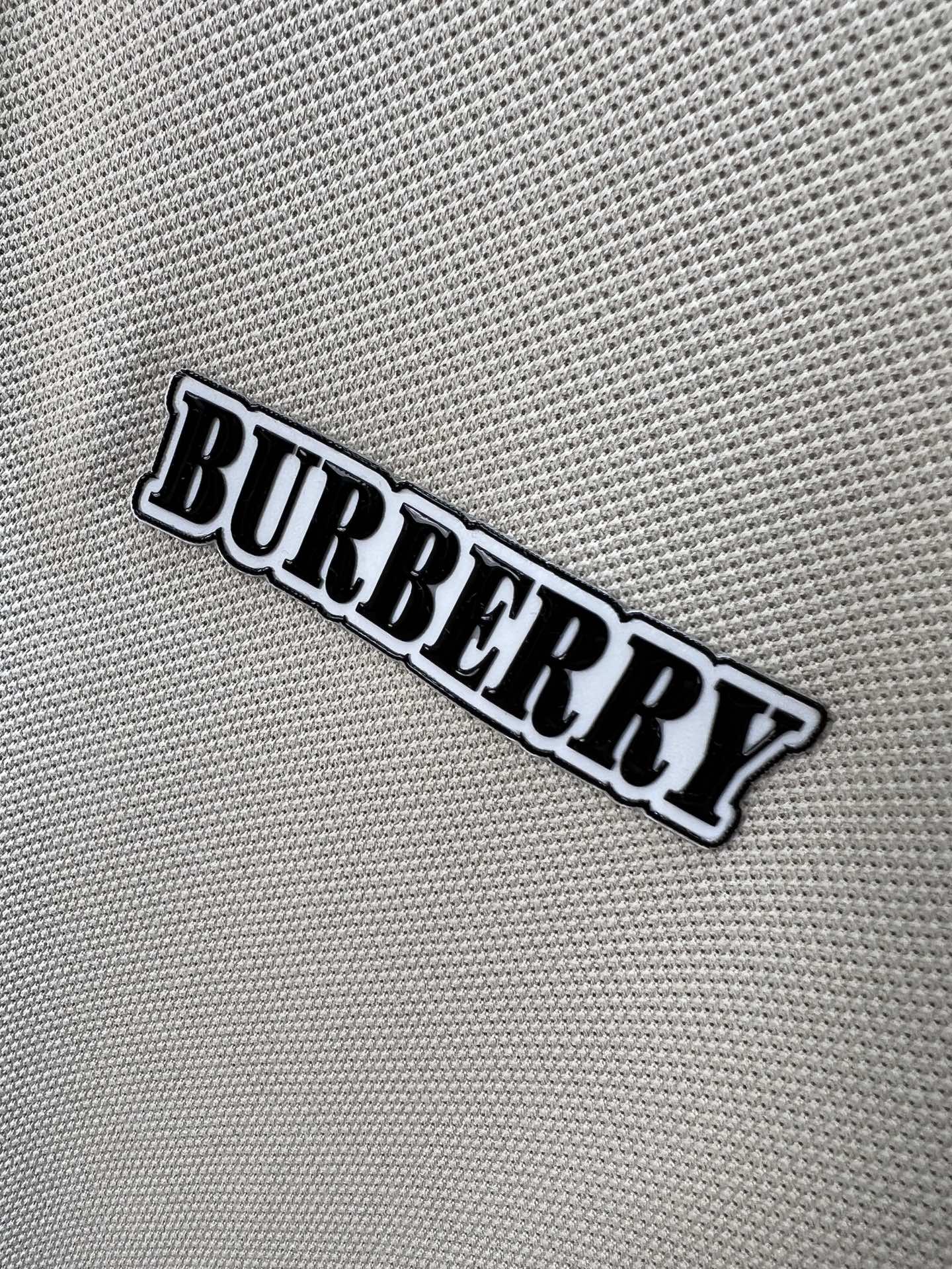 Burberry Basic Clothing M-l-xxxl-175140