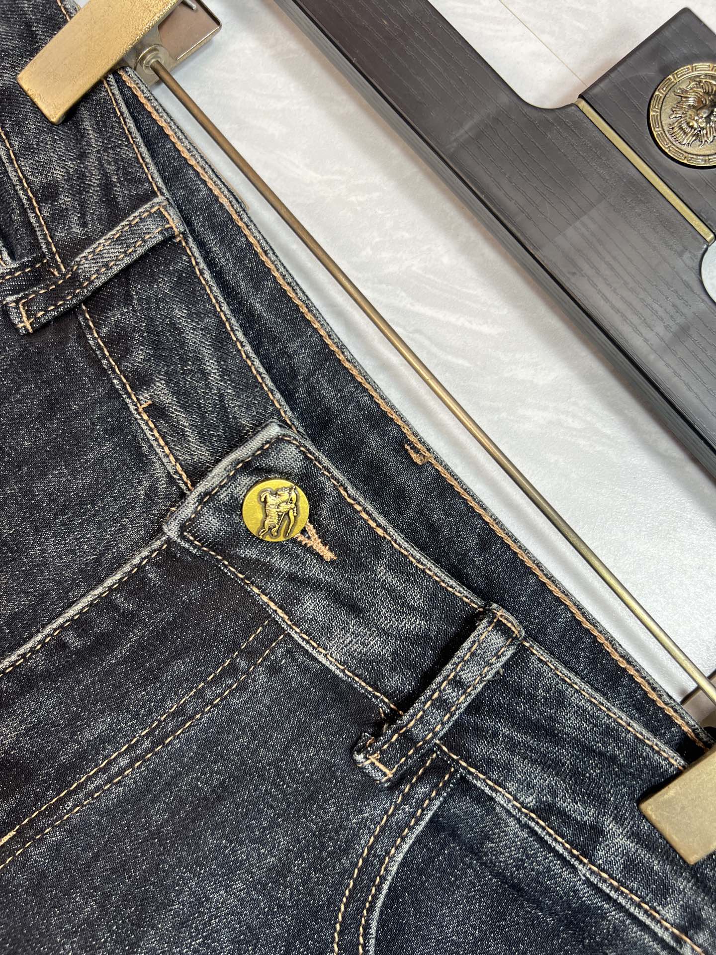 Burberry Jeans 175140-32