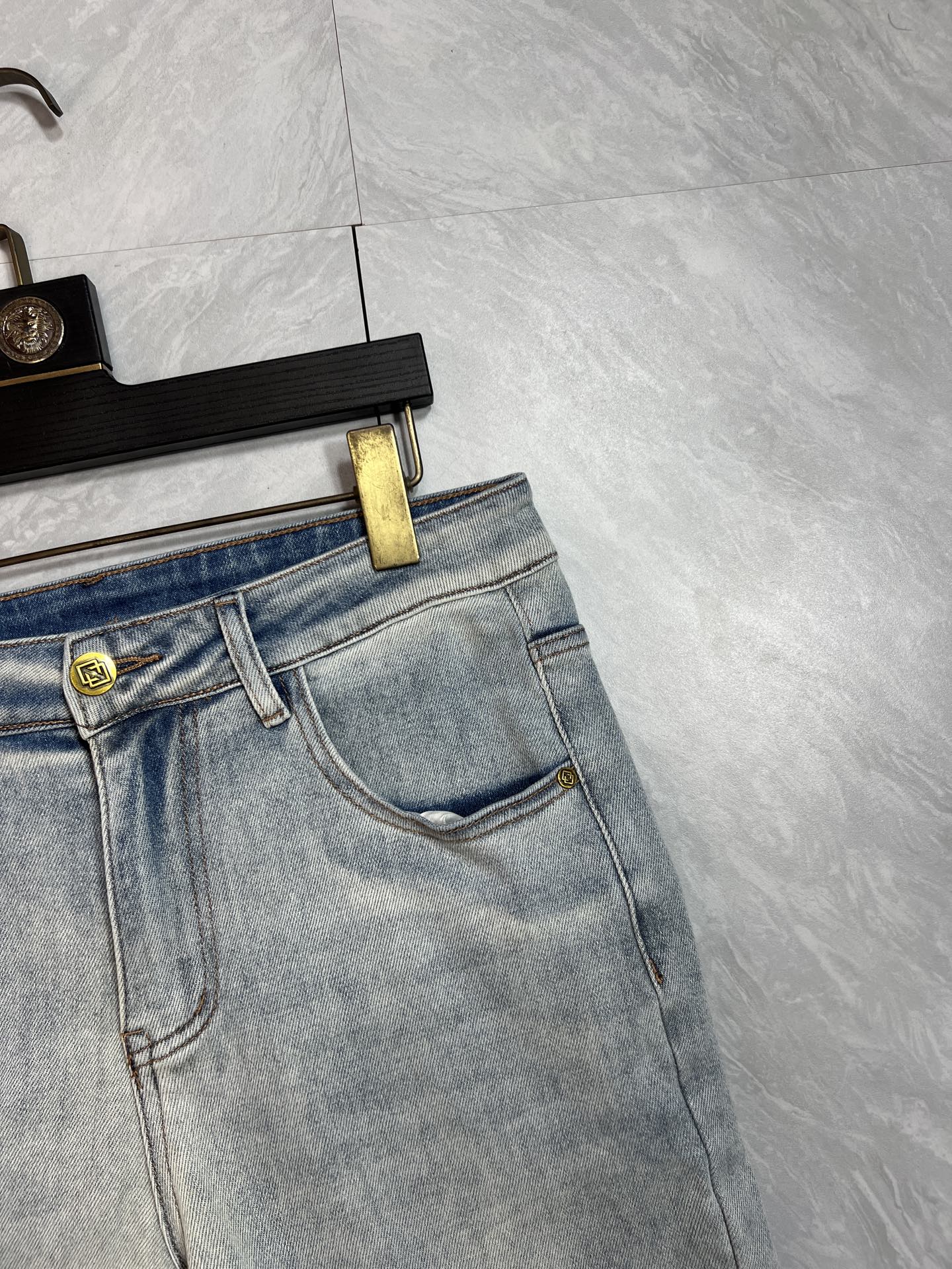 Gucci Jeans 175140-32