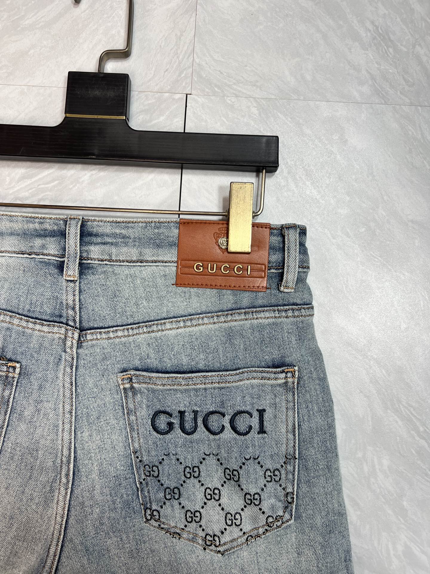 Gucci Jeans 175140-32