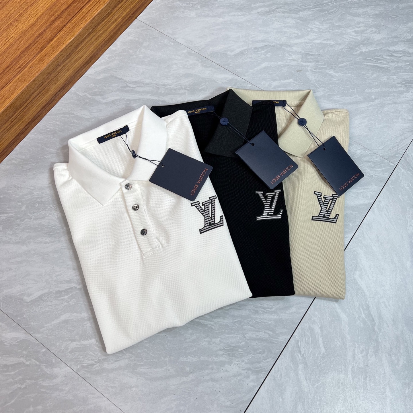 Louis Vuitton Basic Clothing M-l-xxxl-175140