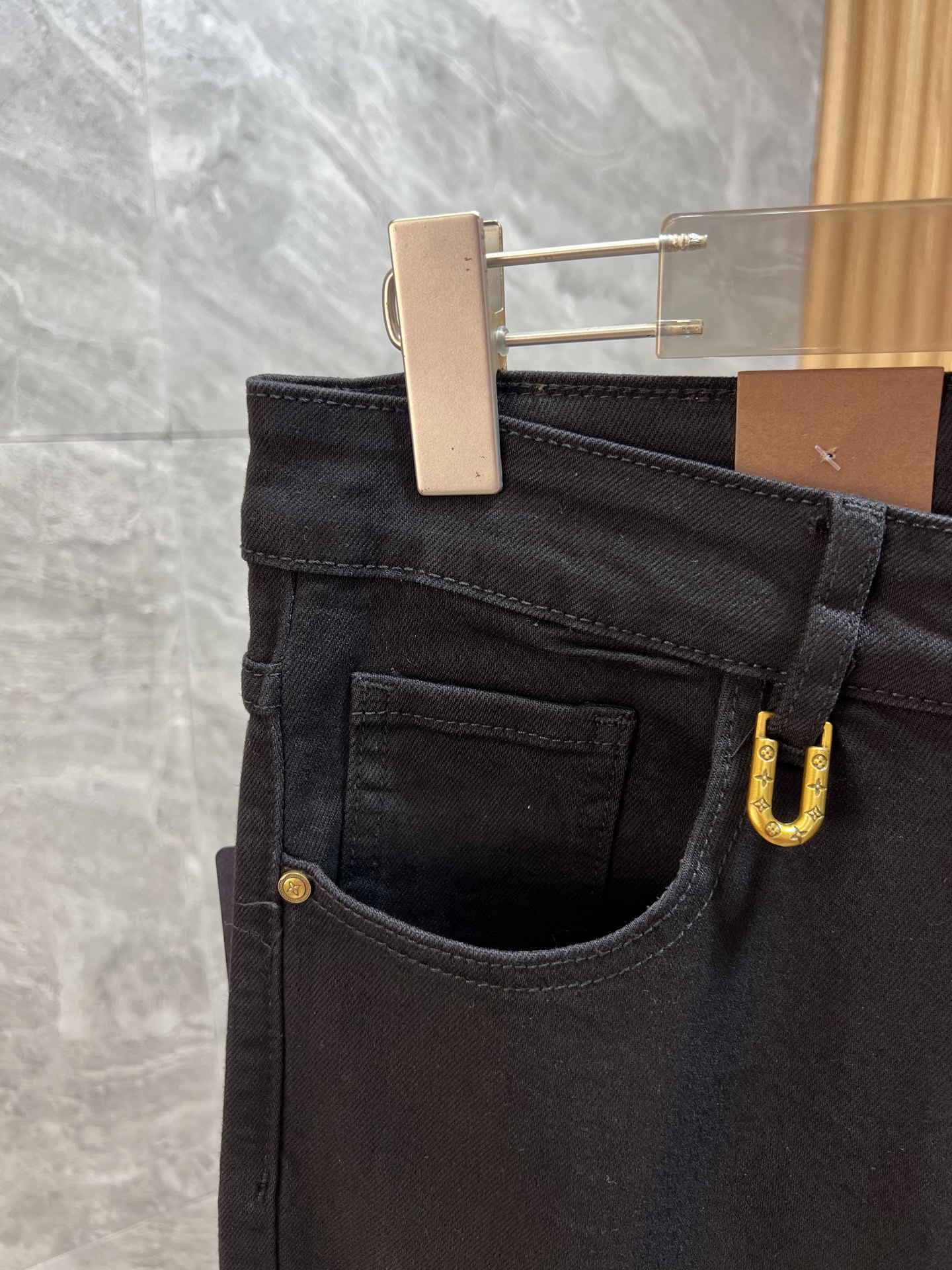 Louis Vuitton Jeans L-175140-32